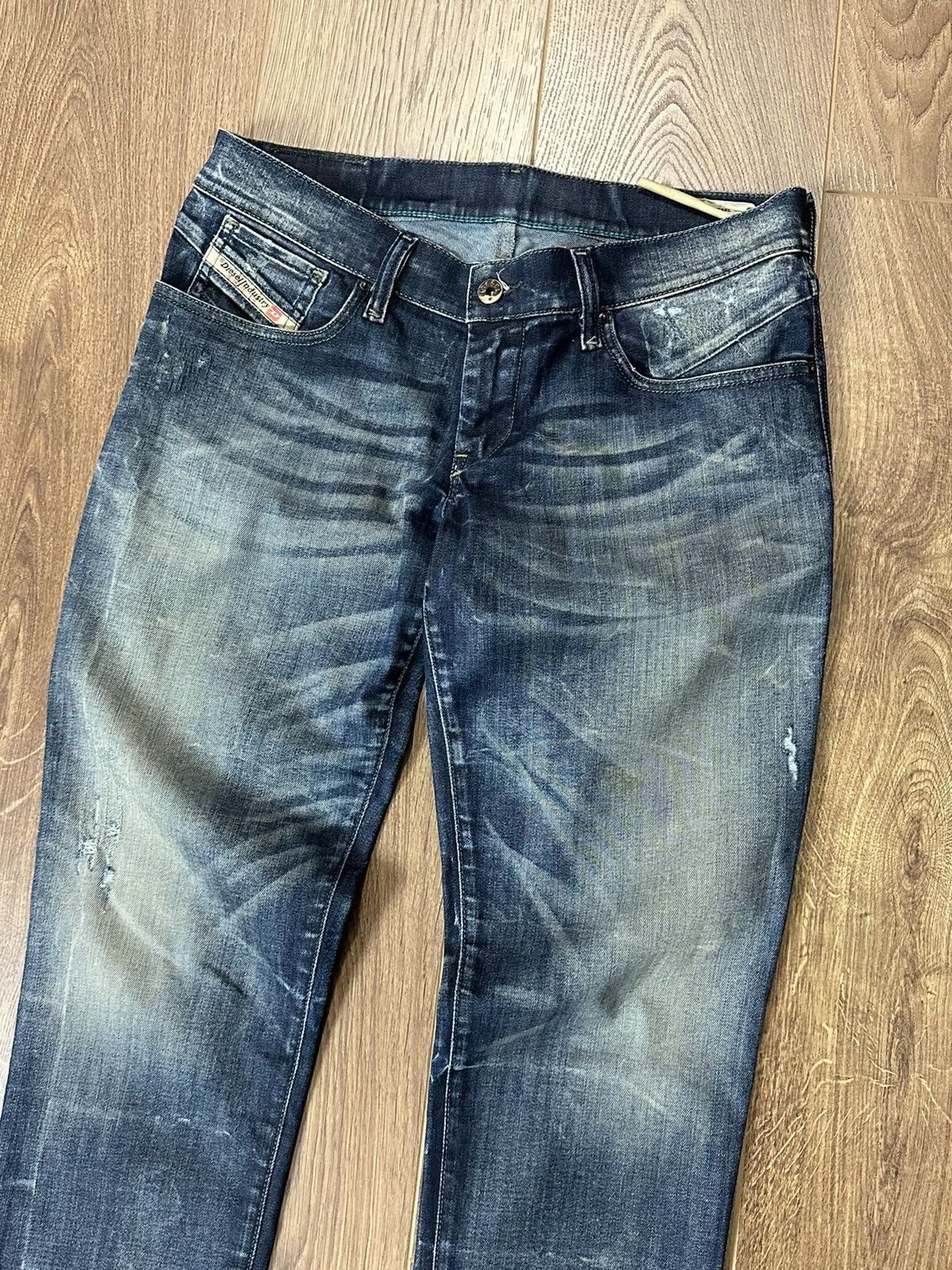 Designer × Vintage Diesel Vintage Washed Distressed Made in Italy Denim Pants Size 30" / US 8 / IT 44 - 2 Thumbnail