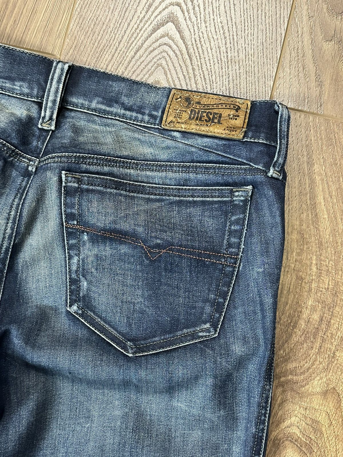 Designer × Vintage Diesel Vintage Washed Distressed Made in Italy Denim Pants Size 30" / US 8 / IT 44 - 10 Thumbnail