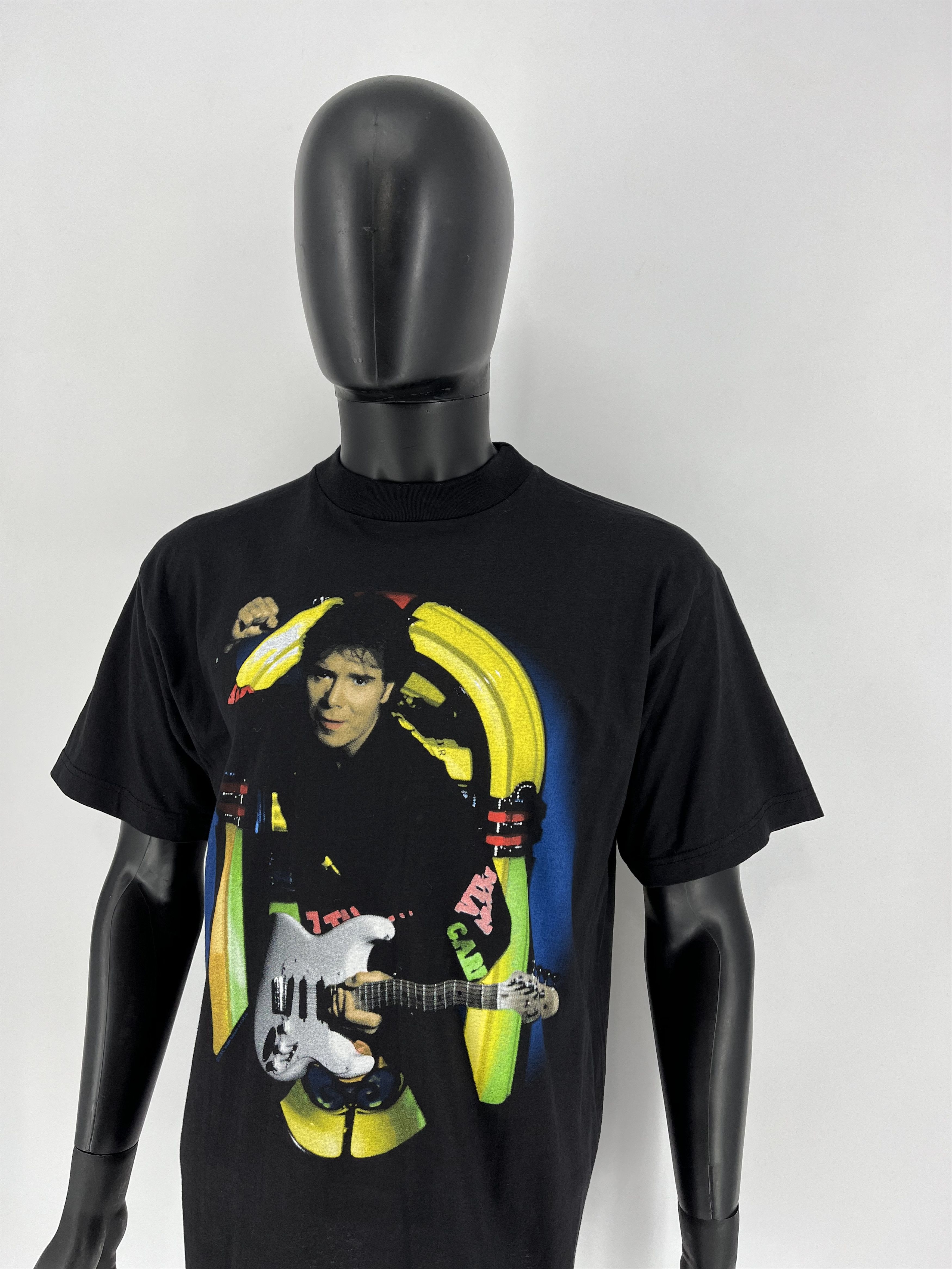 Band Tees Vintage 1994 CLIFF RICHARD Band Tour Rock T-shirt Streetwear Size US L / EU 52-54 / 3 - 4 Thumbnail