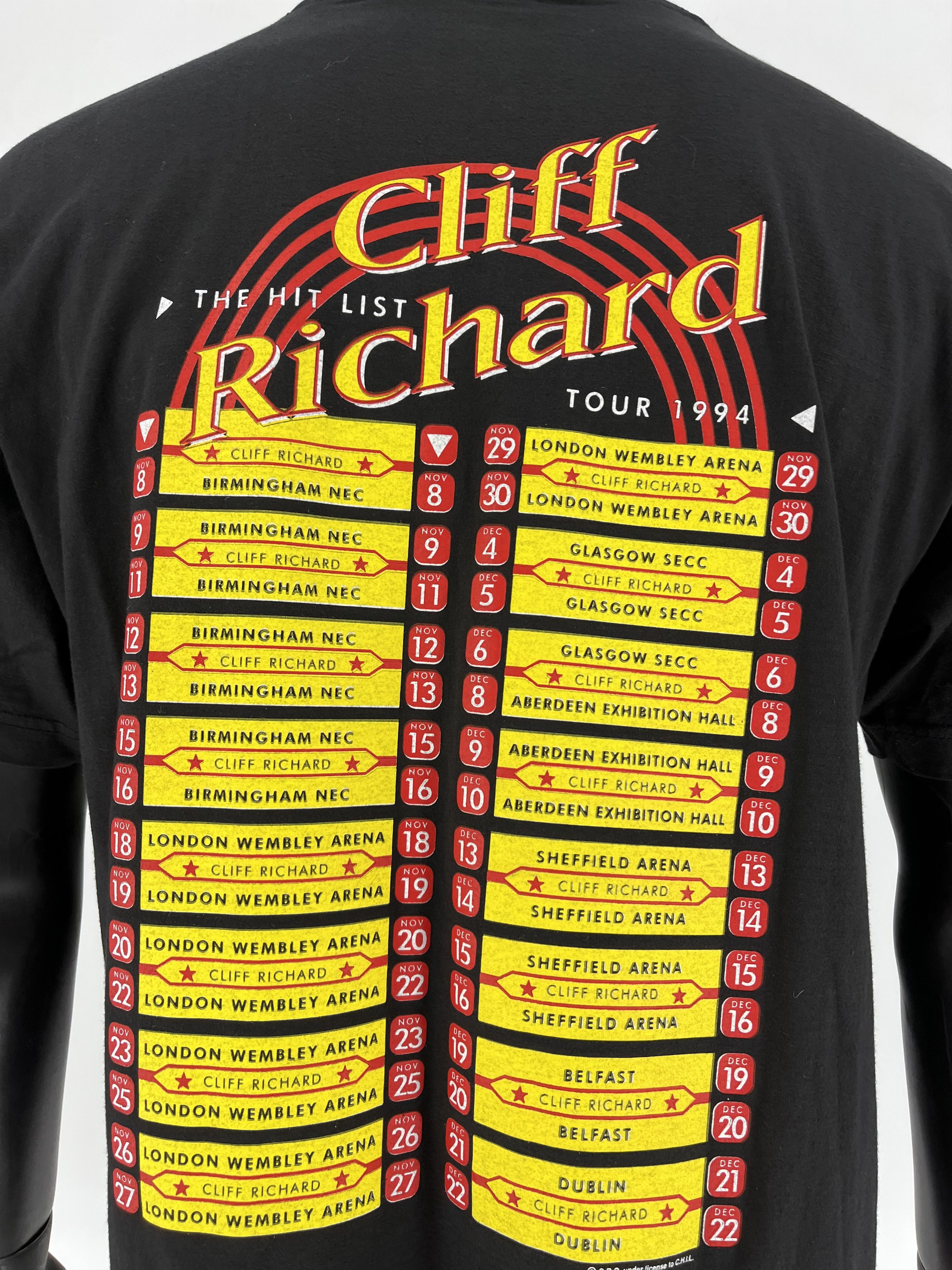 Band Tees Vintage 1994 CLIFF RICHARD Band Tour Rock T-shirt Streetwear Size US L / EU 52-54 / 3 - 9 Thumbnail