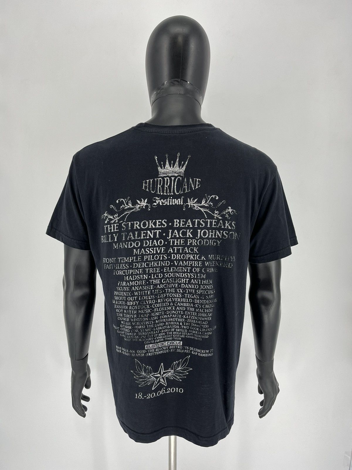 Band Tees Vintage Y2K Hurricane Over Yhe Edge Band Tees Size US L / EU 52-54 / 3 - 8 Thumbnail