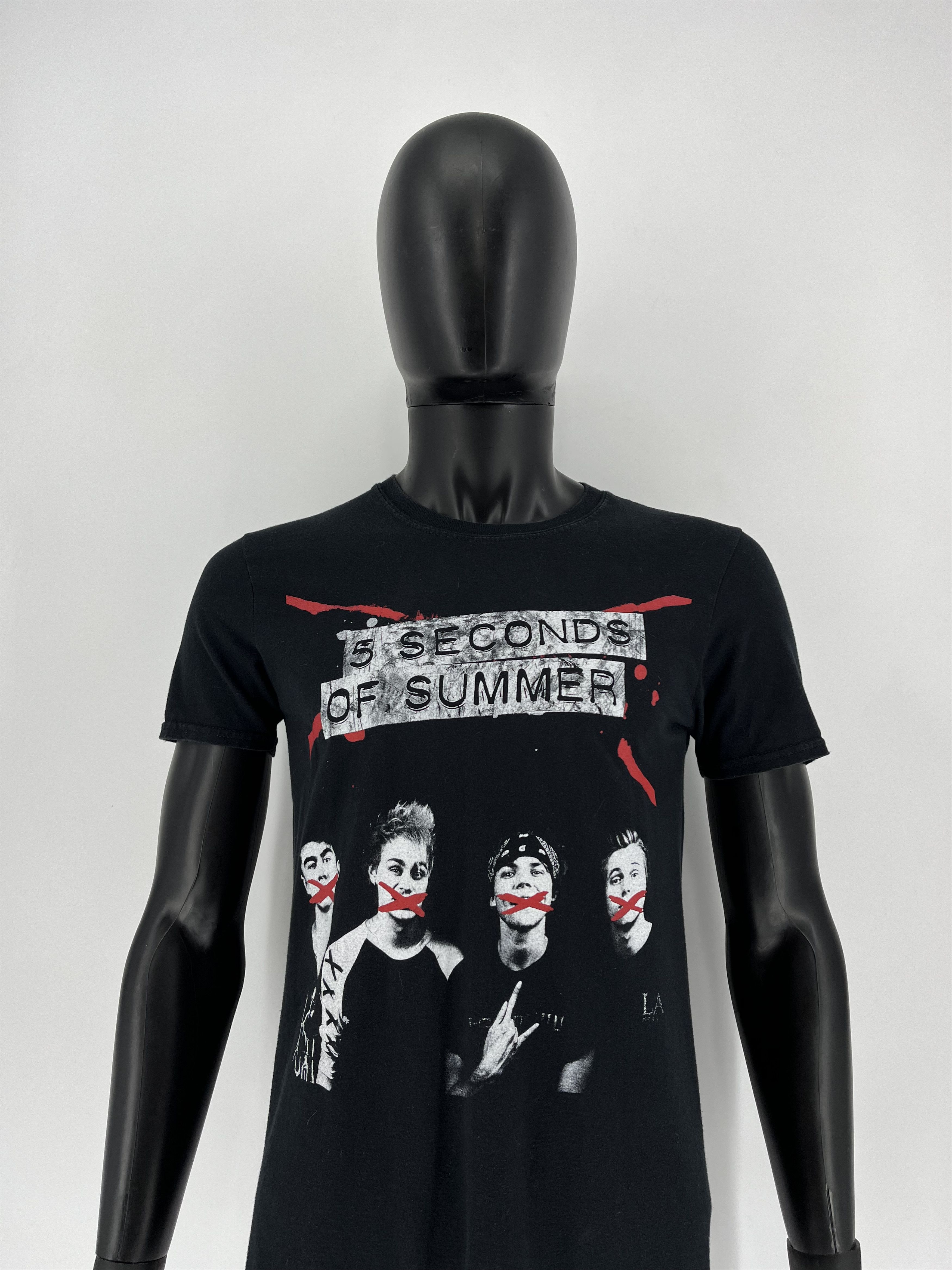 Band Tees 2015 5 Second Of Summer Tour T-Shirt Size US M / EU 48-50 / 2 - 6 Thumbnail