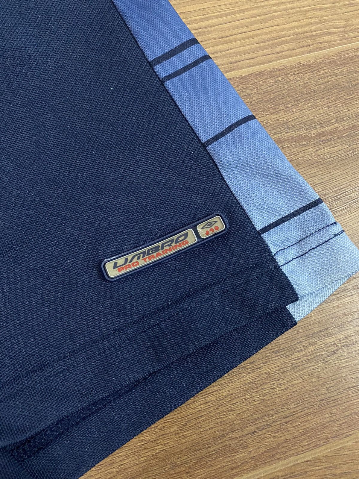 Umbro × Vintage Umbro Vintage Navy Shorts Size US 30 / EU 46 - 4 Thumbnail