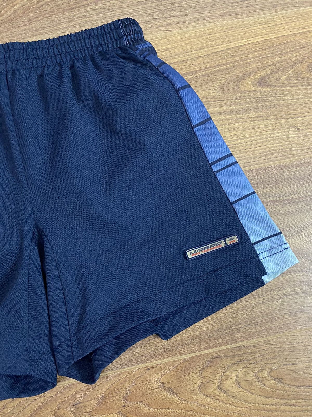 Umbro × Vintage Umbro Vintage Navy Shorts Size US 30 / EU 46 - 3 Thumbnail