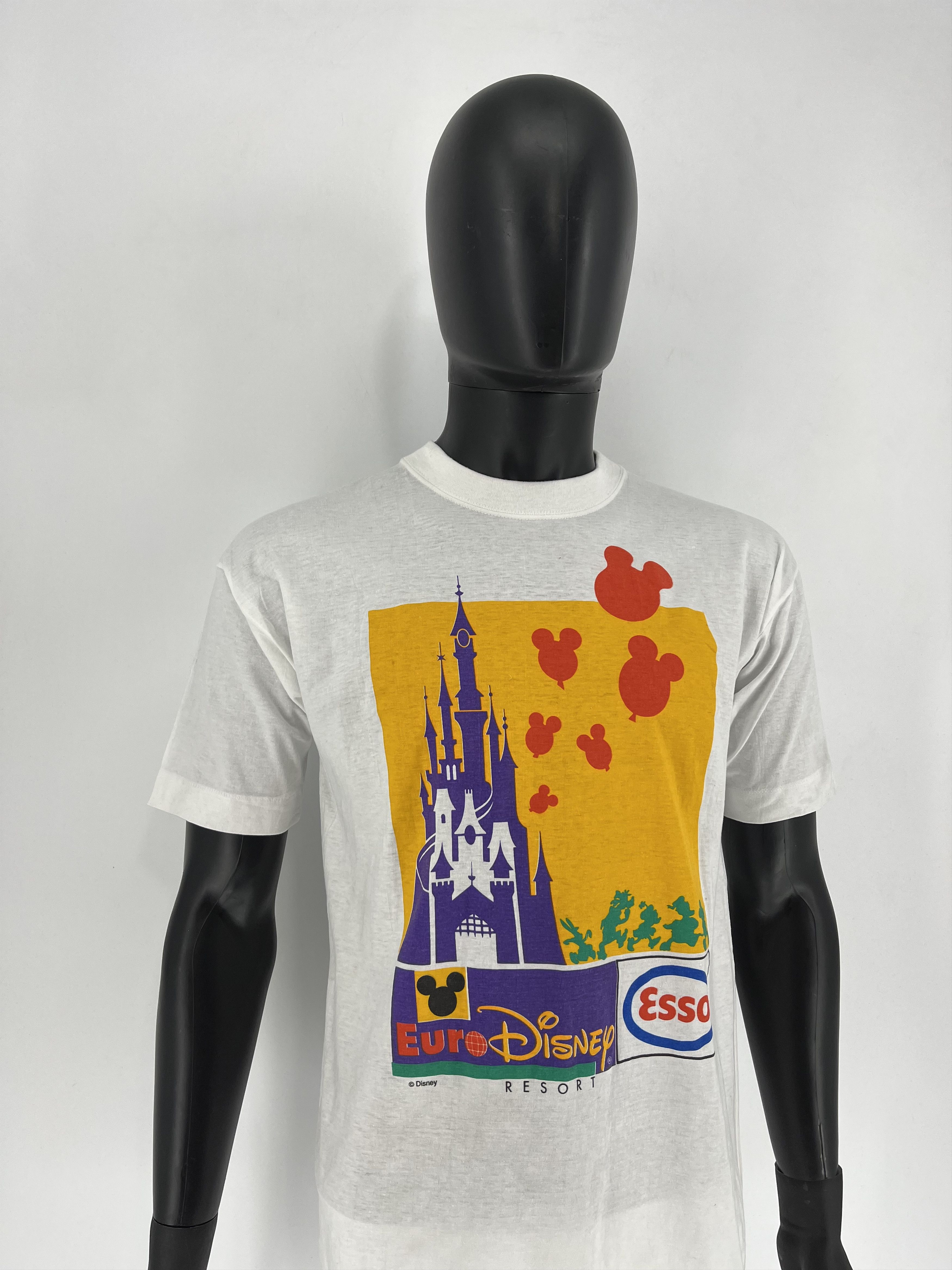 Disney × Vintage Vintage 90s Euro Disney Esso Mickey Mouse Thrashed T-Shirt Size US L / EU 52-54 / 3 - 3 Thumbnail