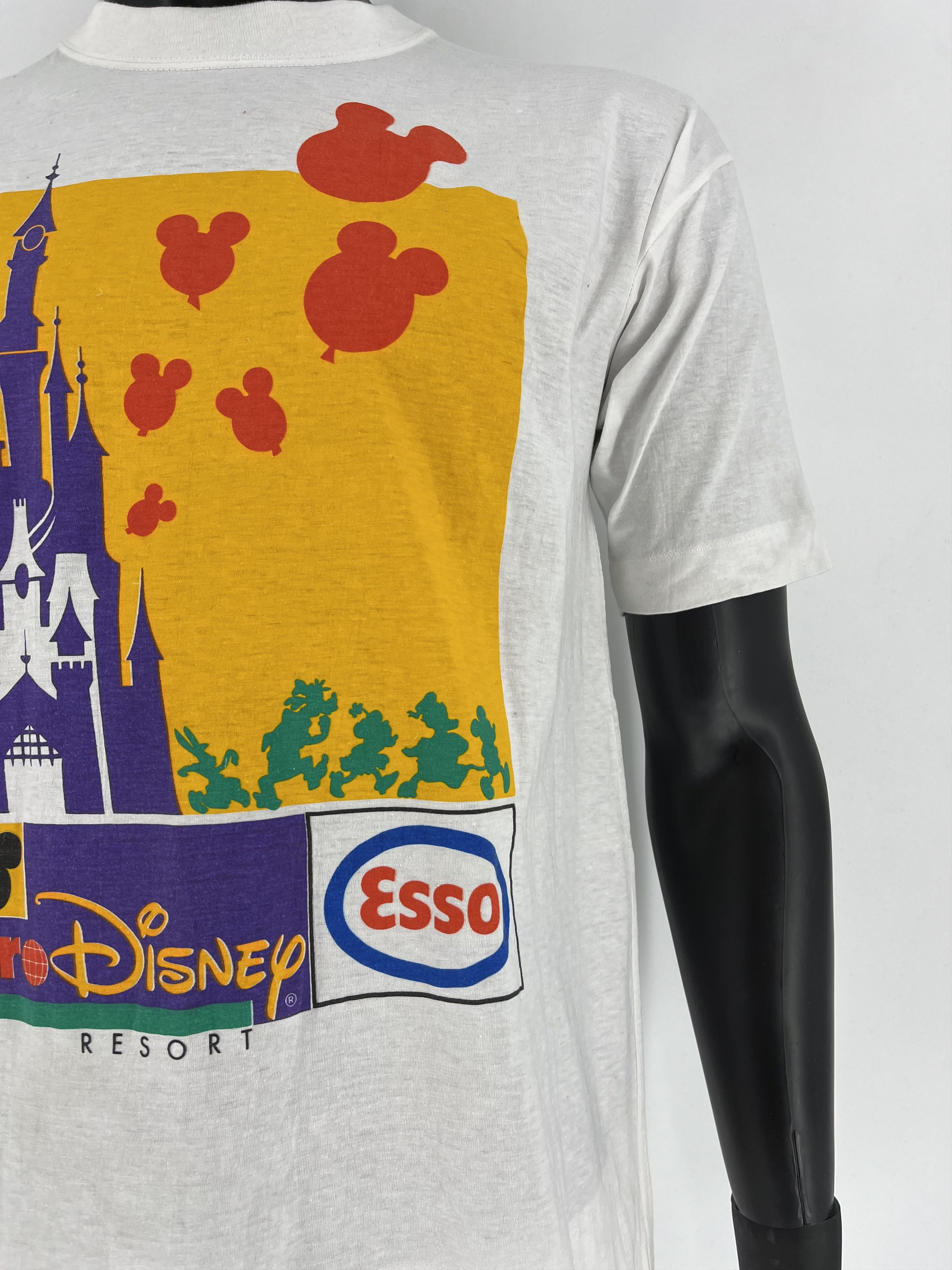 Disney × Vintage Vintage 90s Euro Disney Esso Mickey Mouse Thrashed T-Shirt Size US L / EU 52-54 / 3 - 8 Thumbnail