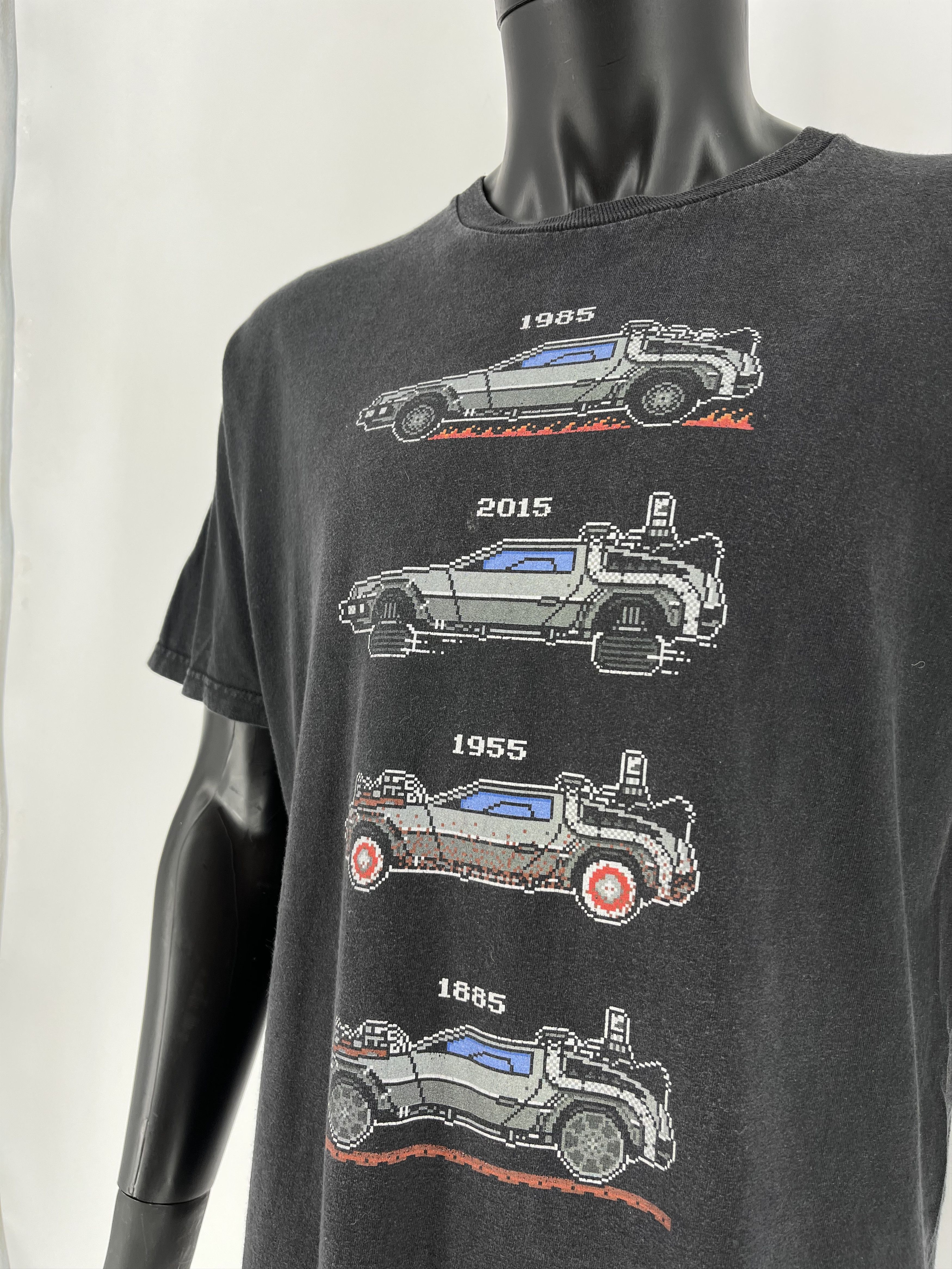 Universal Studios × Vintage Reprint Back To The Future DeLorean Car Movie Shirt Size US L / EU 52-54 / 3 - 5 Thumbnail