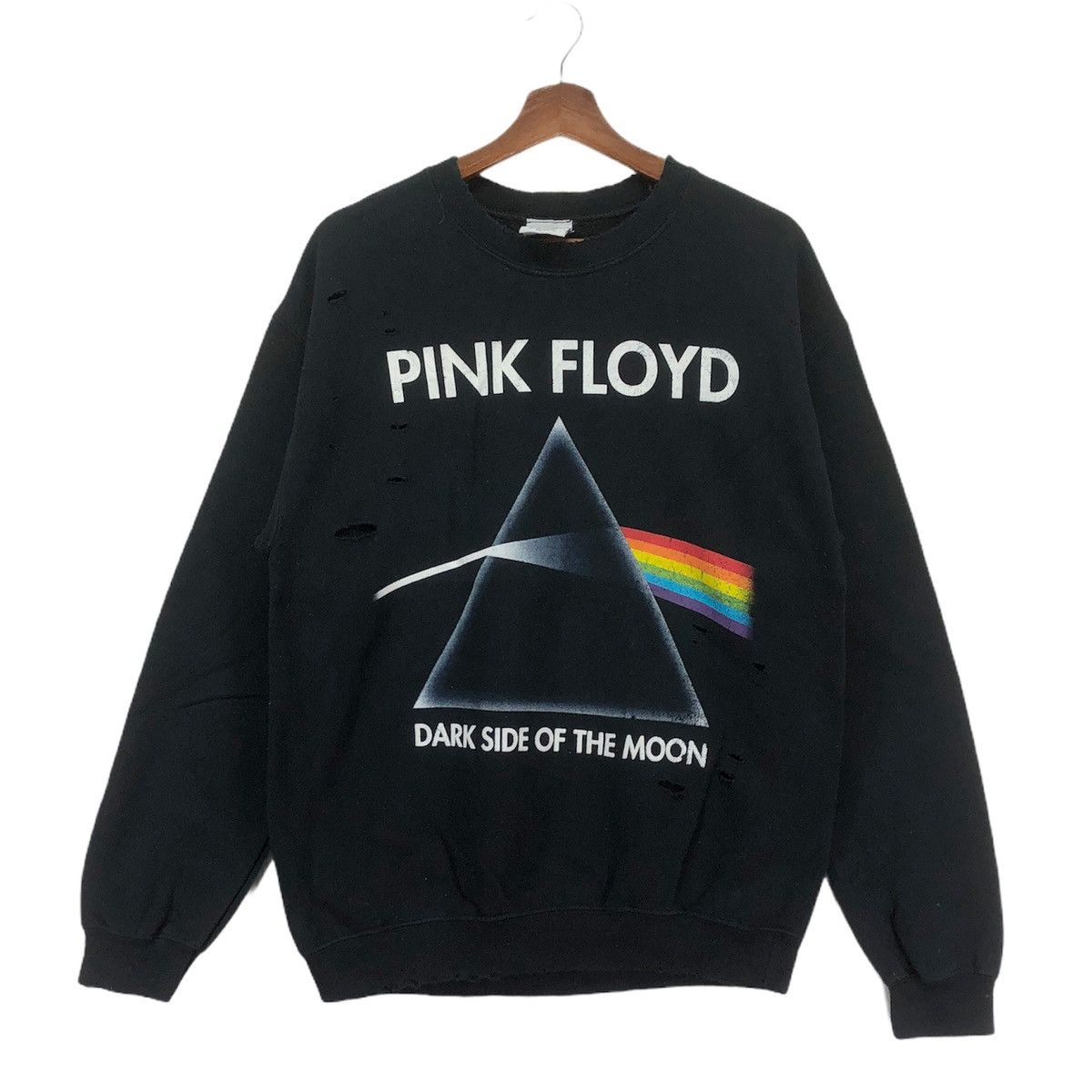 image of Band Tees x Pink Floyd Vintage Pink Floyd Rock Band Distressed Crewneck in Black (Size Medium)