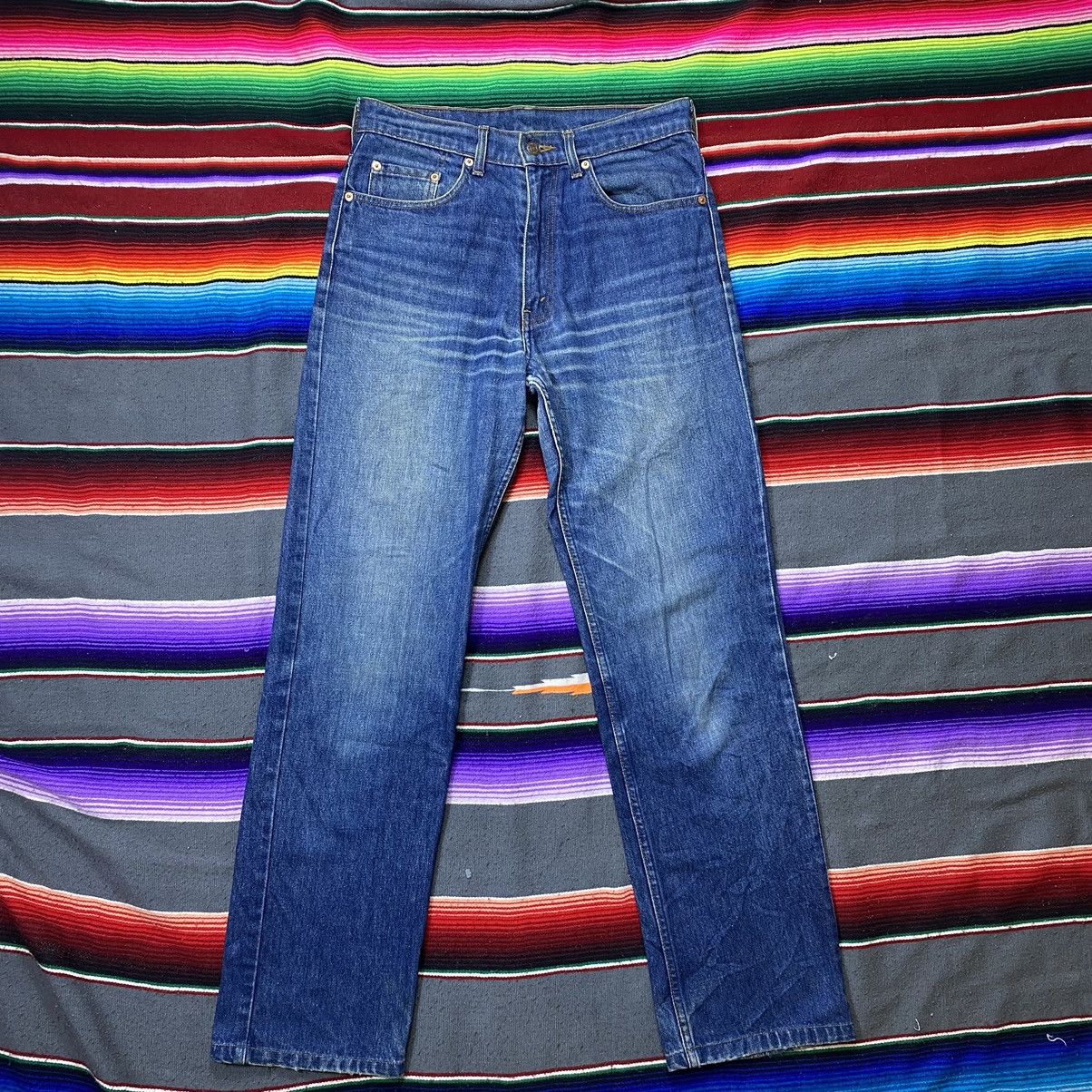 🔥Vintage Levi’s 515 32x34 Distressed Denim