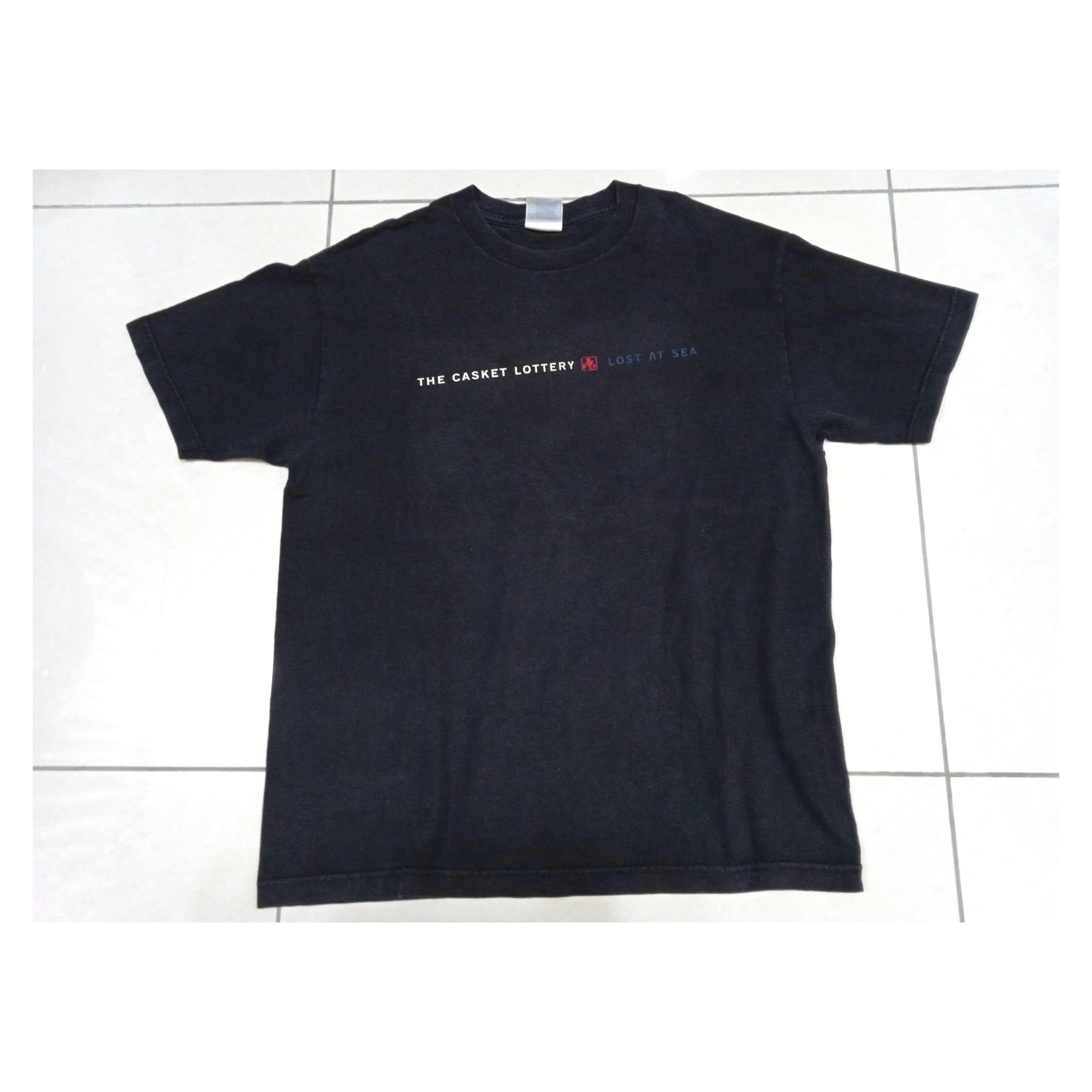 Vintage Vintage 00s The Casket Lottery Deep at Sea T Shirt Size US L / EU 52-54 / 3 - 1 Thumbnail