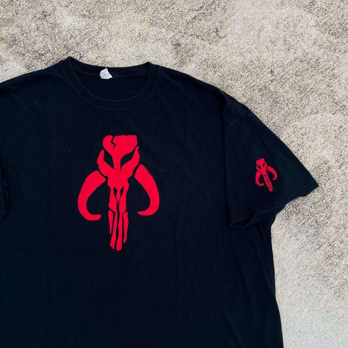 Vintage Vintage Star Wars Mandalorian Tee Size US XL / EU 56 / 4 - 3 Thumbnail