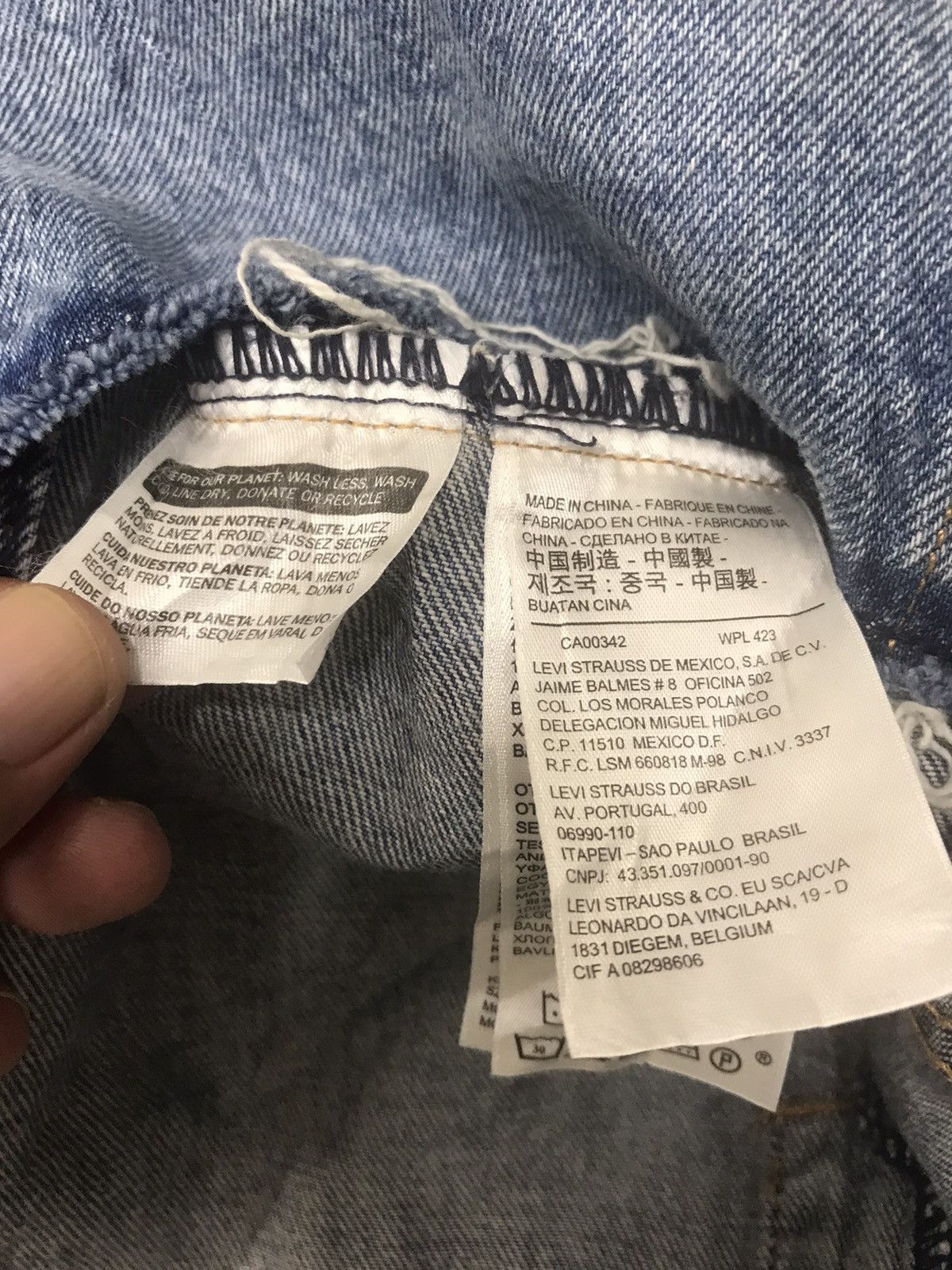 Levi's Very Rare Levis Altered Trucker Type 3 Released Edge Size US M / EU 48-50 / 2 - 8 Thumbnail
