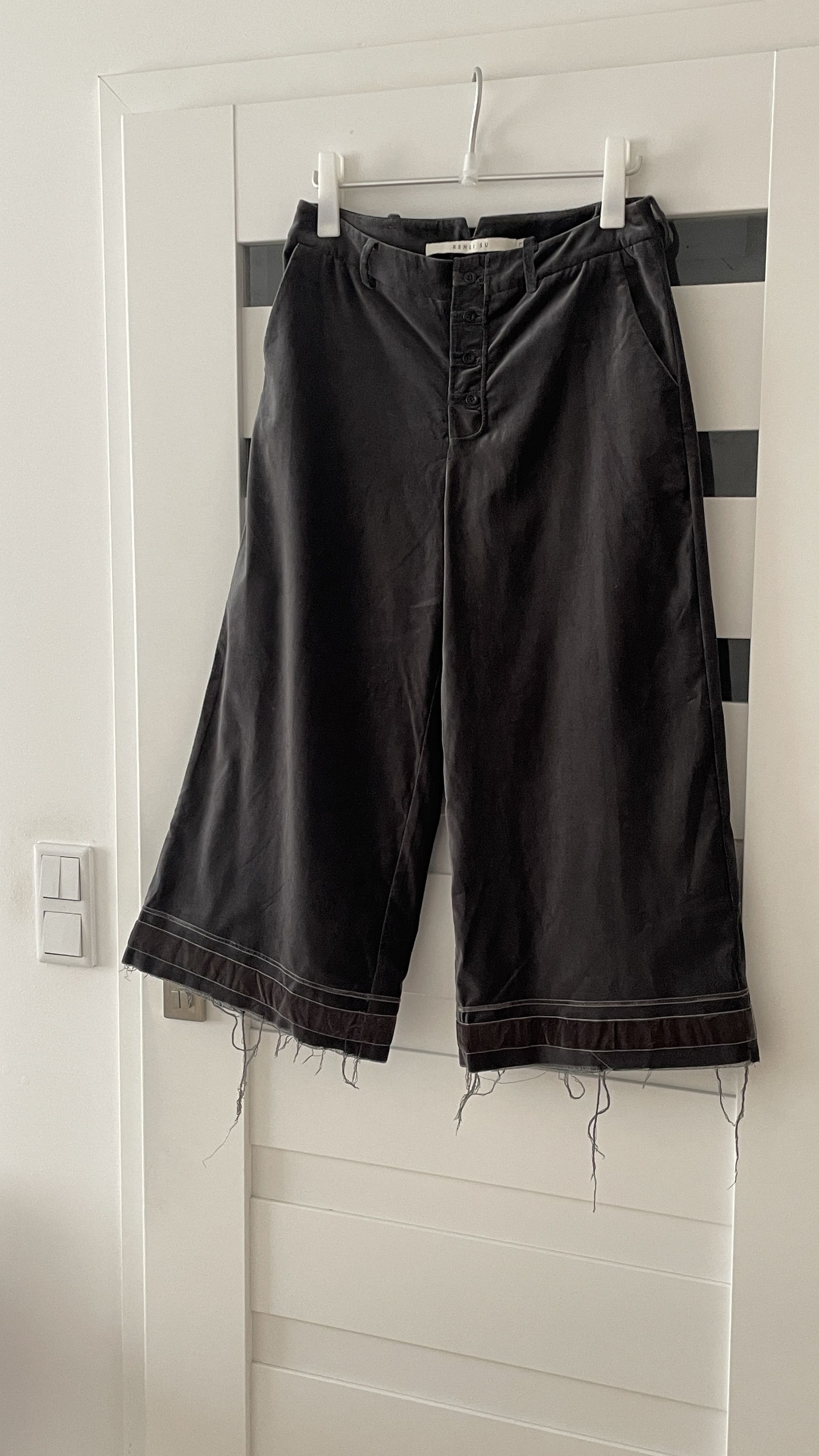Other Renli Su raw pants Size US 29 - 7 Thumbnail
