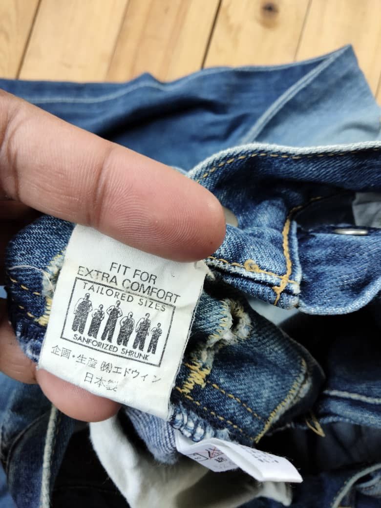 Lee 🔥Vintage🔥Lee Cowboy Selvedge Buttoned distressed Size US 30 / EU 46 - 18 Thumbnail