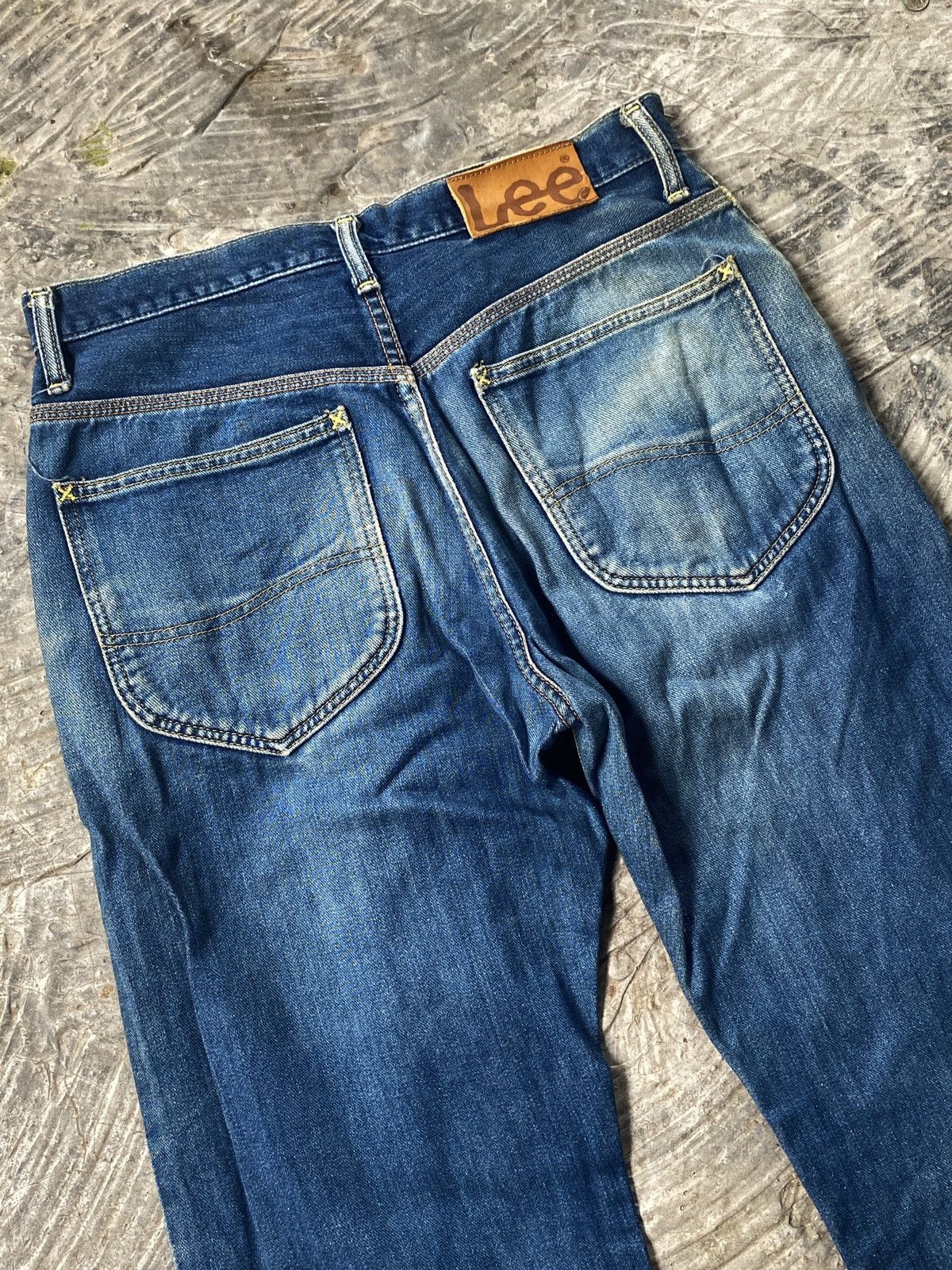 Lee 🔥Vintage🔥Lee Cowboy Selvedge Buttoned Light wash denim jean Size US 30 / EU 46 - 11 Thumbnail