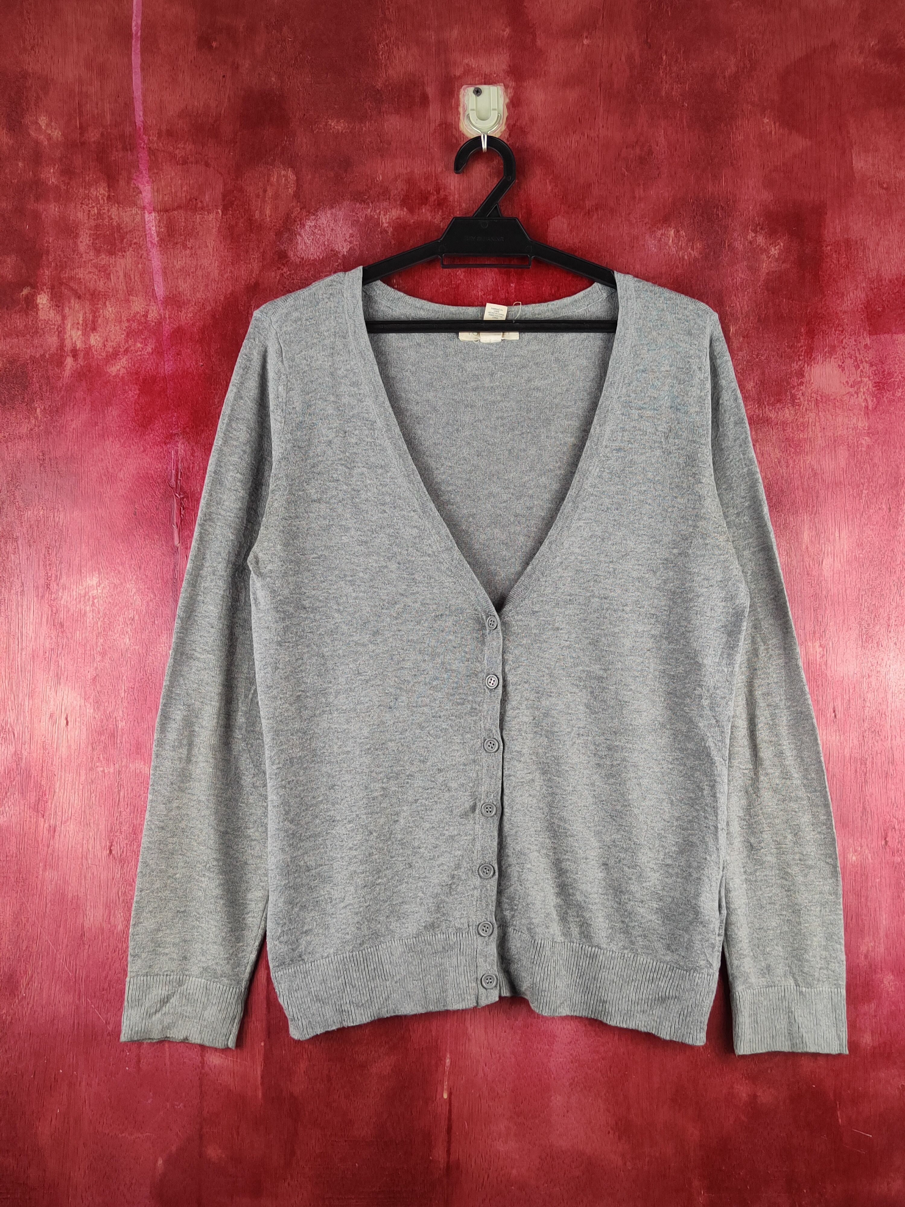 Forever 21 × Japanese Brand Forever 21 Gray Knitwear Cardigan #S1244 Size US S / EU 44-46 / 1 - 1 Thumbnail