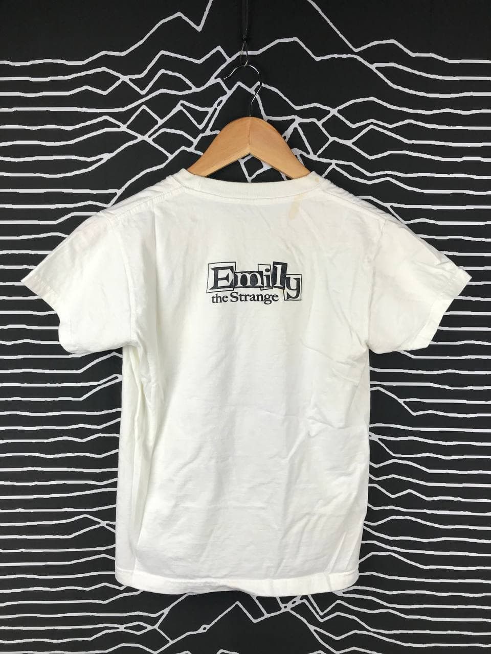 Anime Vtg Emily The Strange Anime Manga Cartoon Crop Tee Size US XS / EU 42 / 0 - 3 Thumbnail