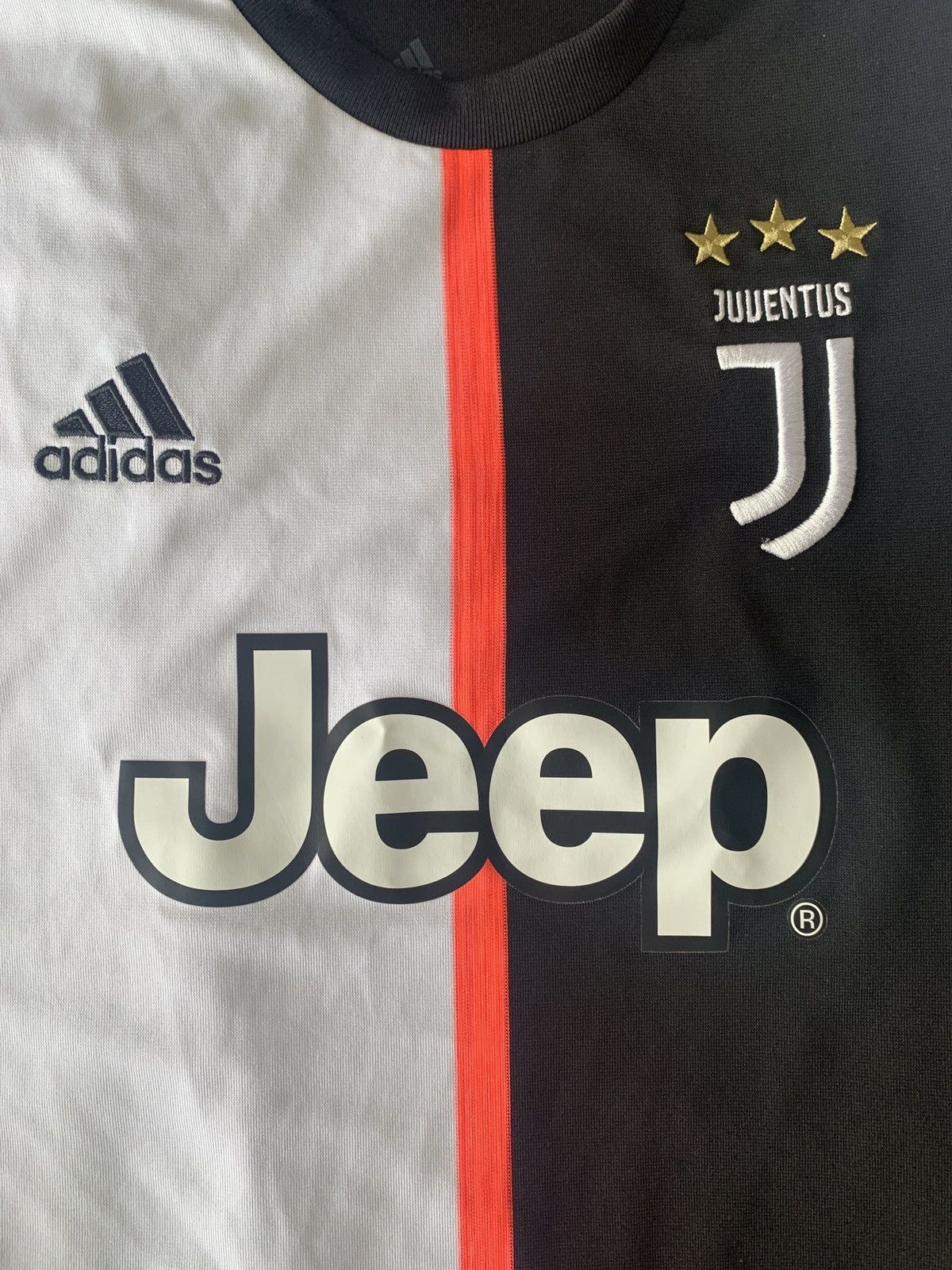 Adidas × Vintage Juventus 2019/20 Jersey Size US M / EU 48-50 / 2 - 3 Thumbnail