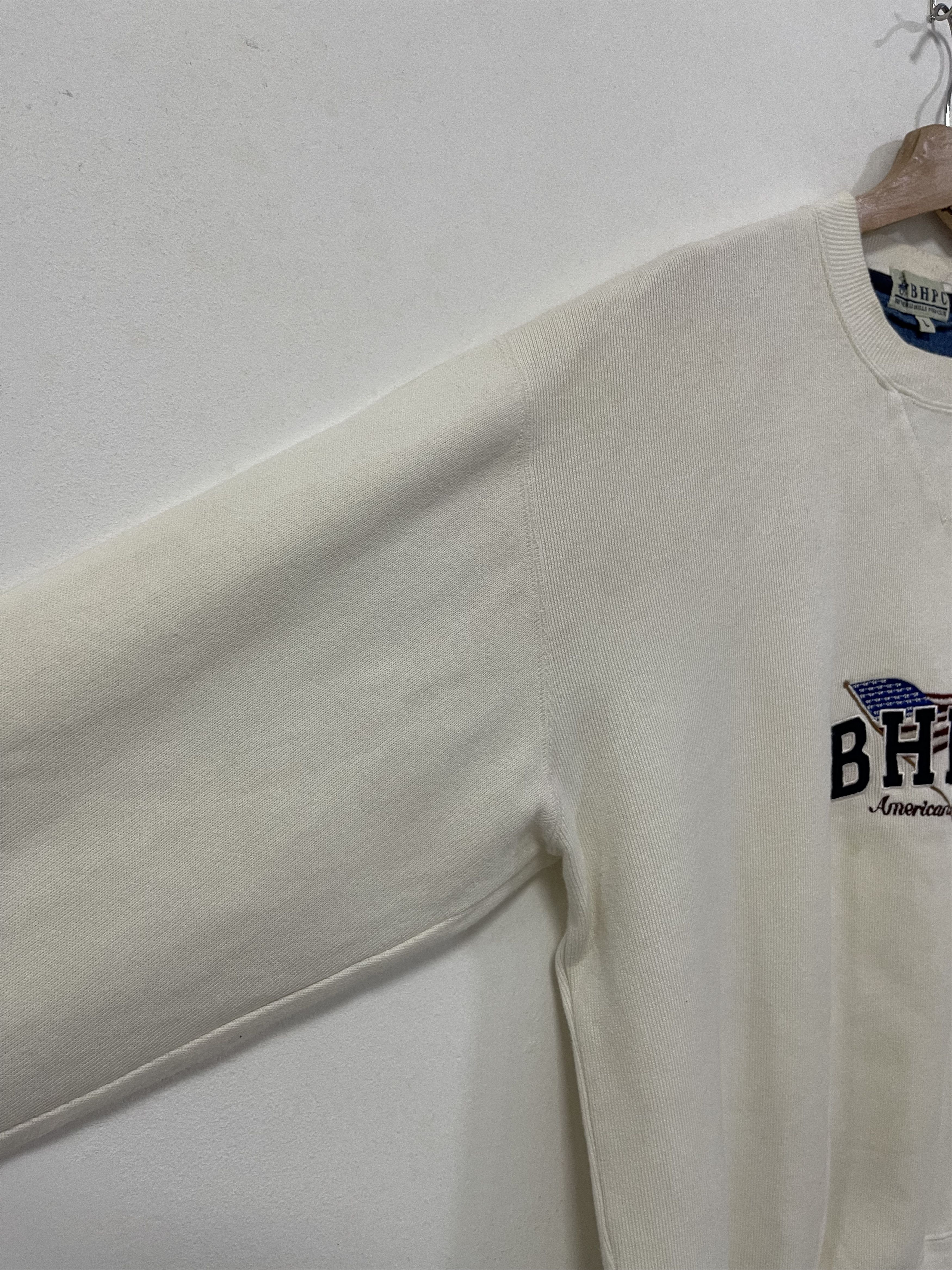 Beverly Hills Polo Club × Vintage Vintage Bhpc Flag Embroidery Distress Sweatshirt Size US M / EU 48-50 / 2 - 5 Thumbnail