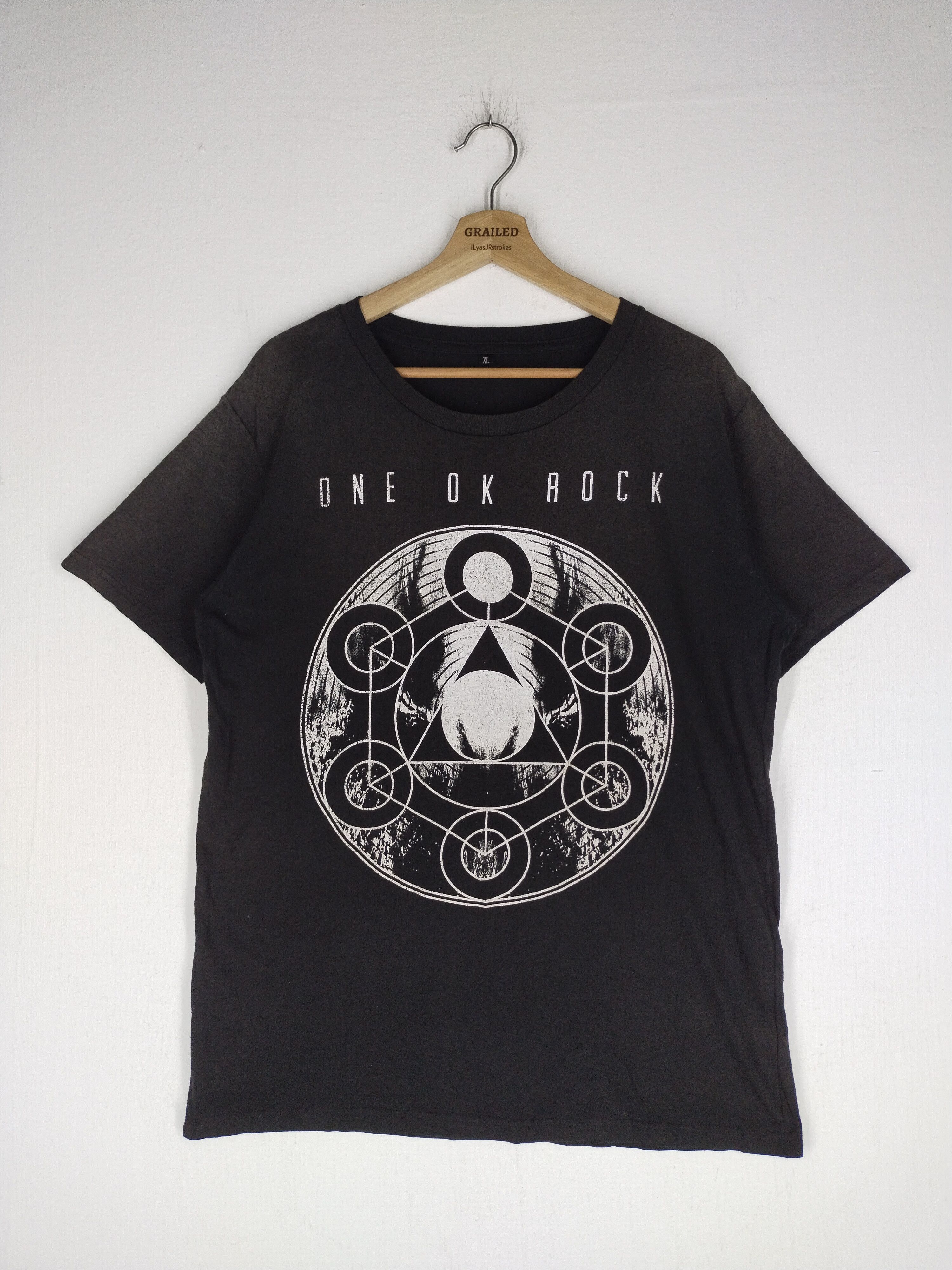 image of Band Tees x Rock Band VTG Y2K One Ok Rock Japanese Rock Band Sunfaded Tee, Men's (Size Medium)