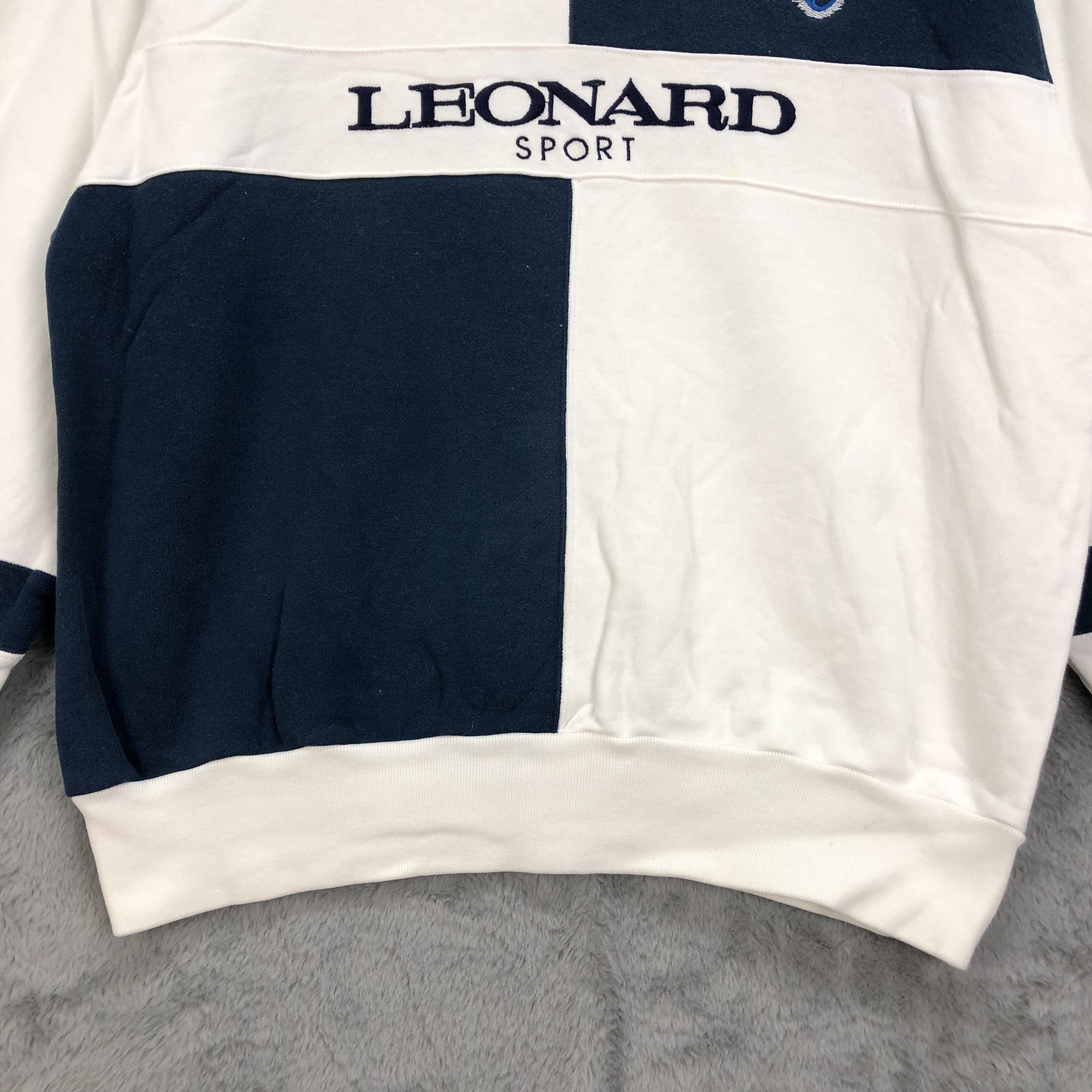 Japanese Brand Leonard Sport Embroidery Big Logo Sweatshirts #4393-152 Size US S / EU 44-46 / 1 - 5 Thumbnail