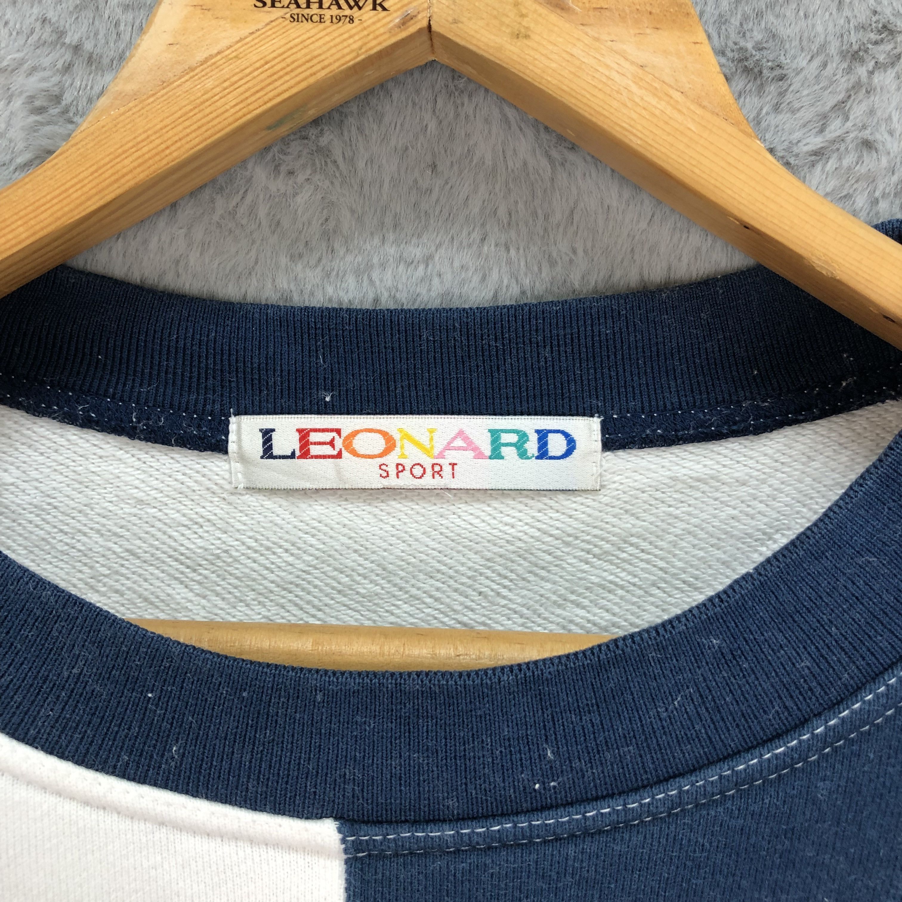 Japanese Brand Leonard Sport Embroidery Big Logo Sweatshirts #4393-152 Size US S / EU 44-46 / 1 - 9 Thumbnail