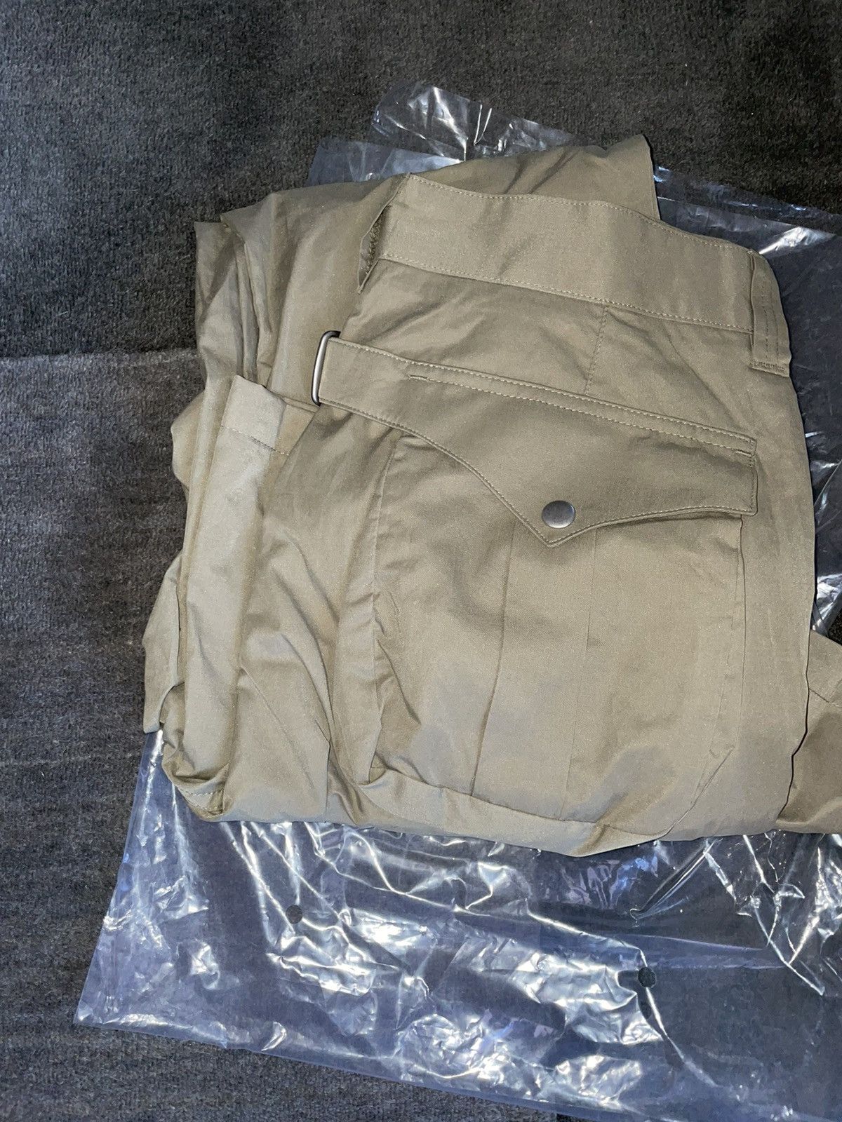 FFFPostalservice Flare Cargos V1 Sand