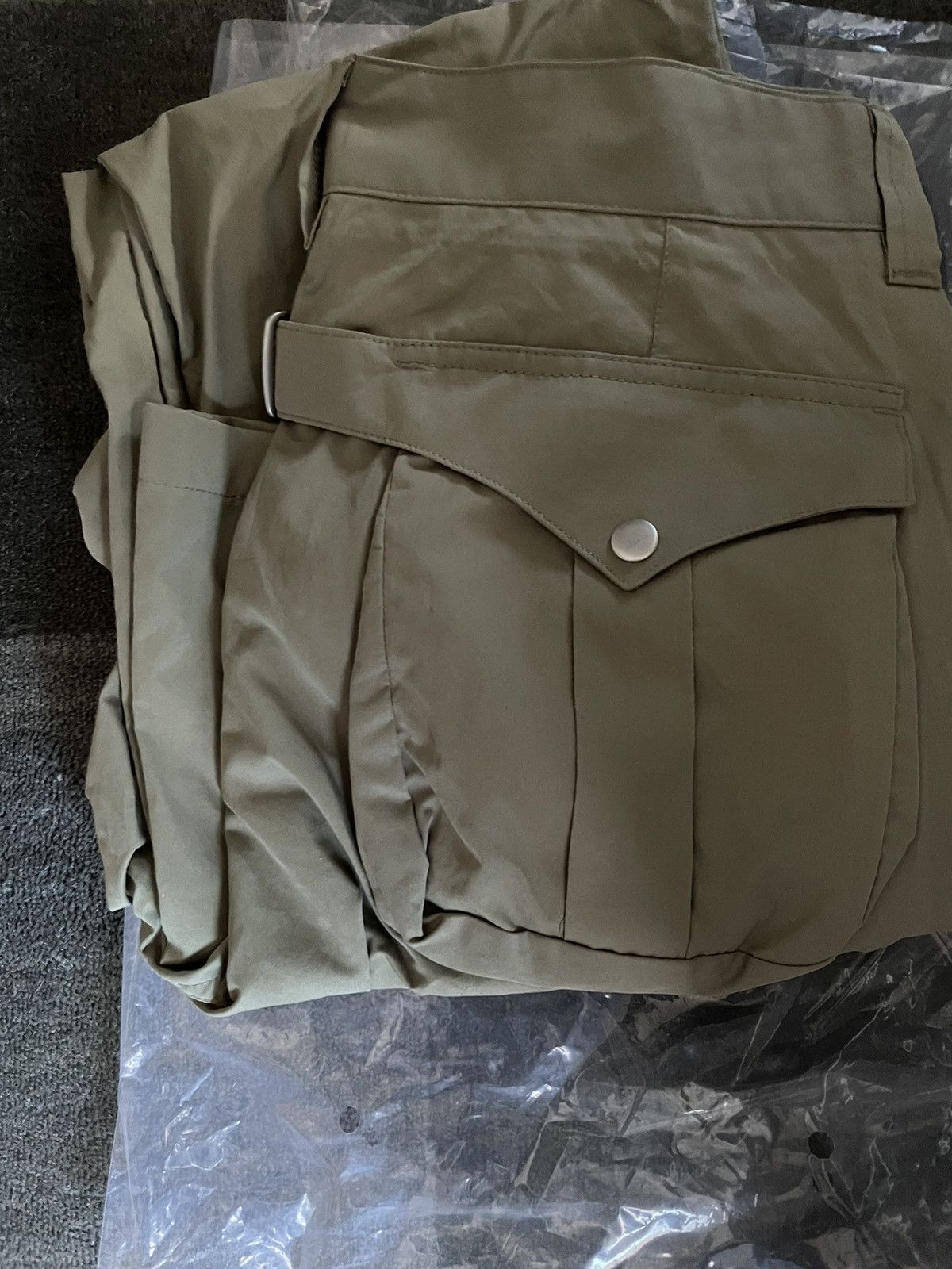 FFFPostalservice Flare Cargos V1 Sand