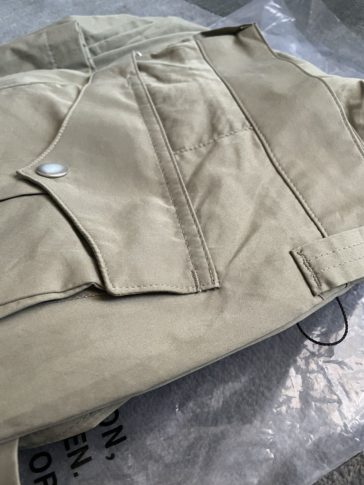 FFFPostalservice Flare Cargos V1 Sand