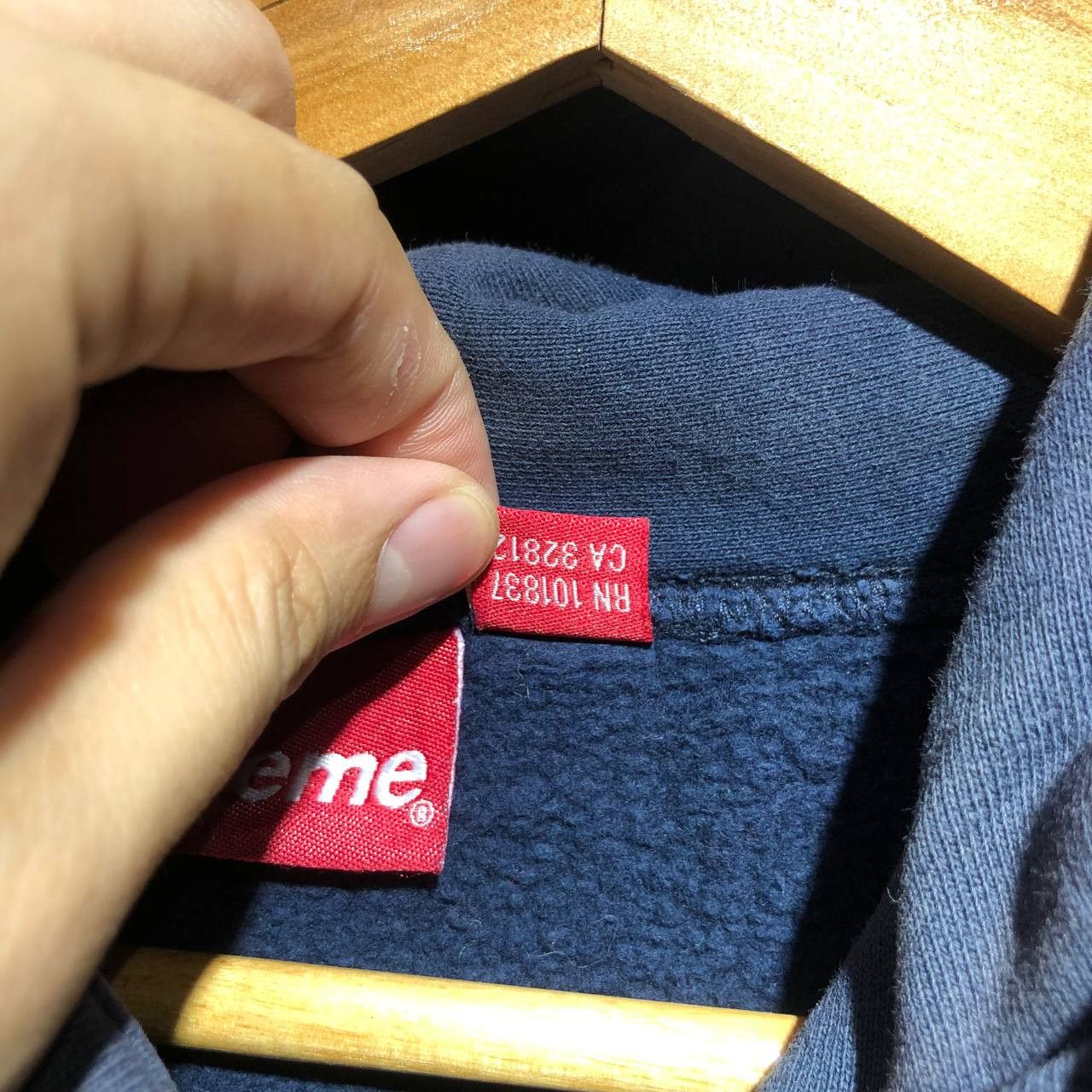 Supreme Supreme FW17 Box Logo Hoodie Size US L / EU 52-54 / 3 - 19 Thumbnail