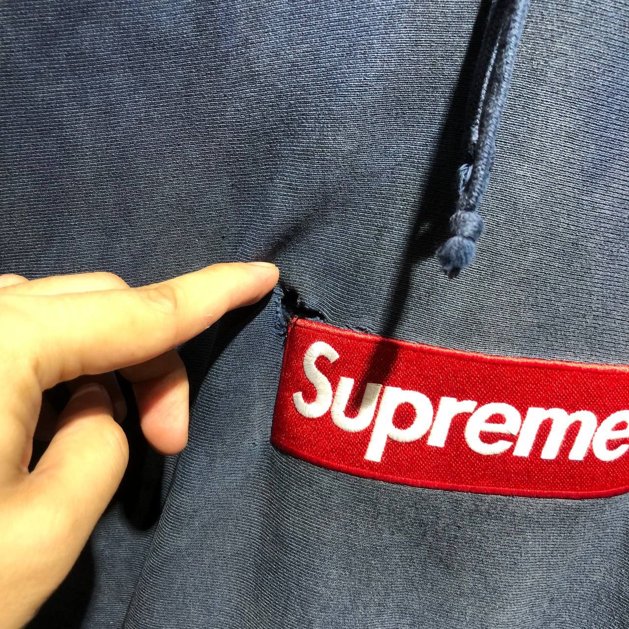Supreme Supreme FW17 Box Logo Hoodie Size US L / EU 52-54 / 3 - 17 Thumbnail