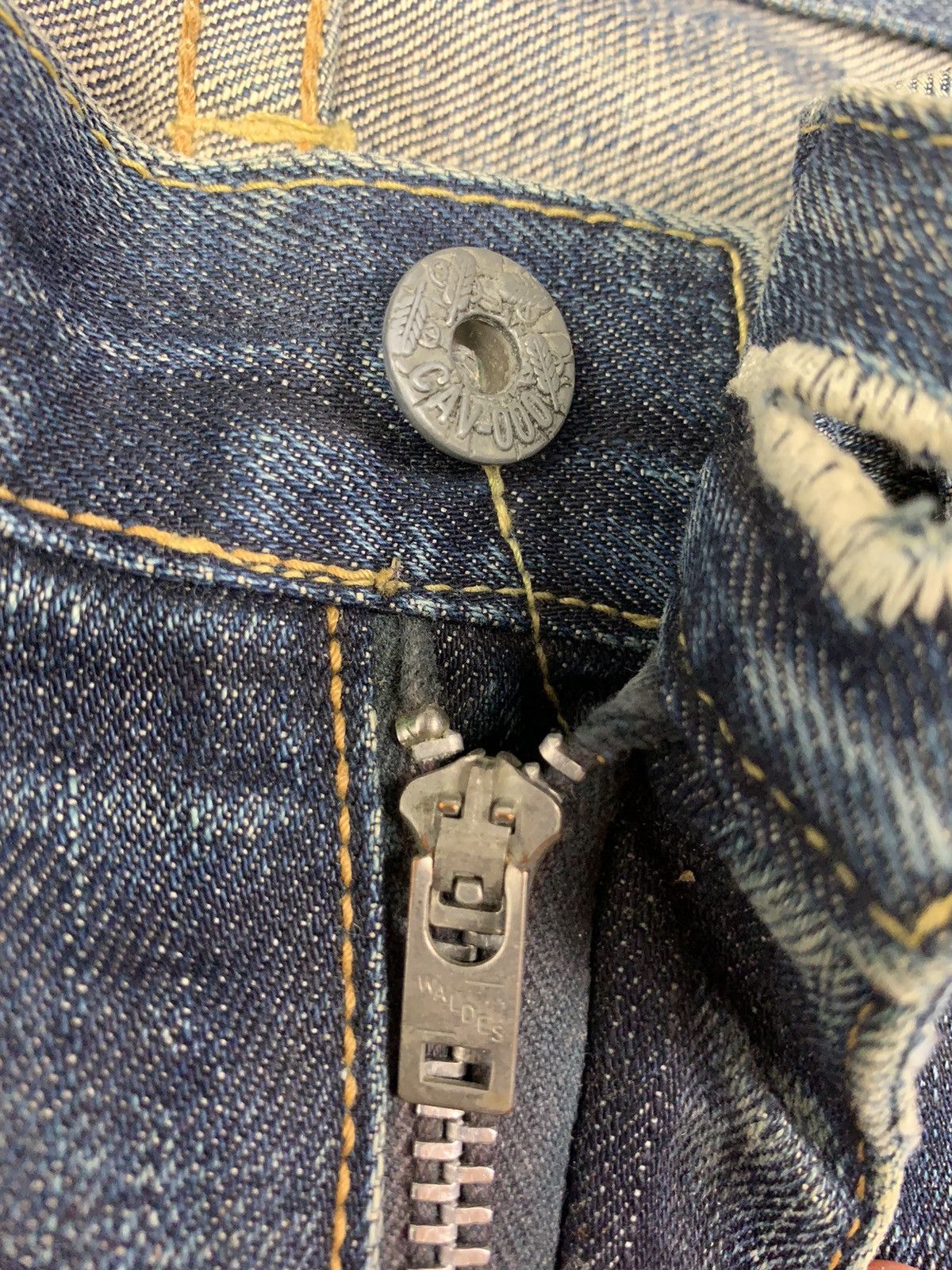 If Six Was Nine × Japanese Brand Japanese Brand CAV-000 Distressed Denim Size US 32 / EU 48 - 14 Thumbnail