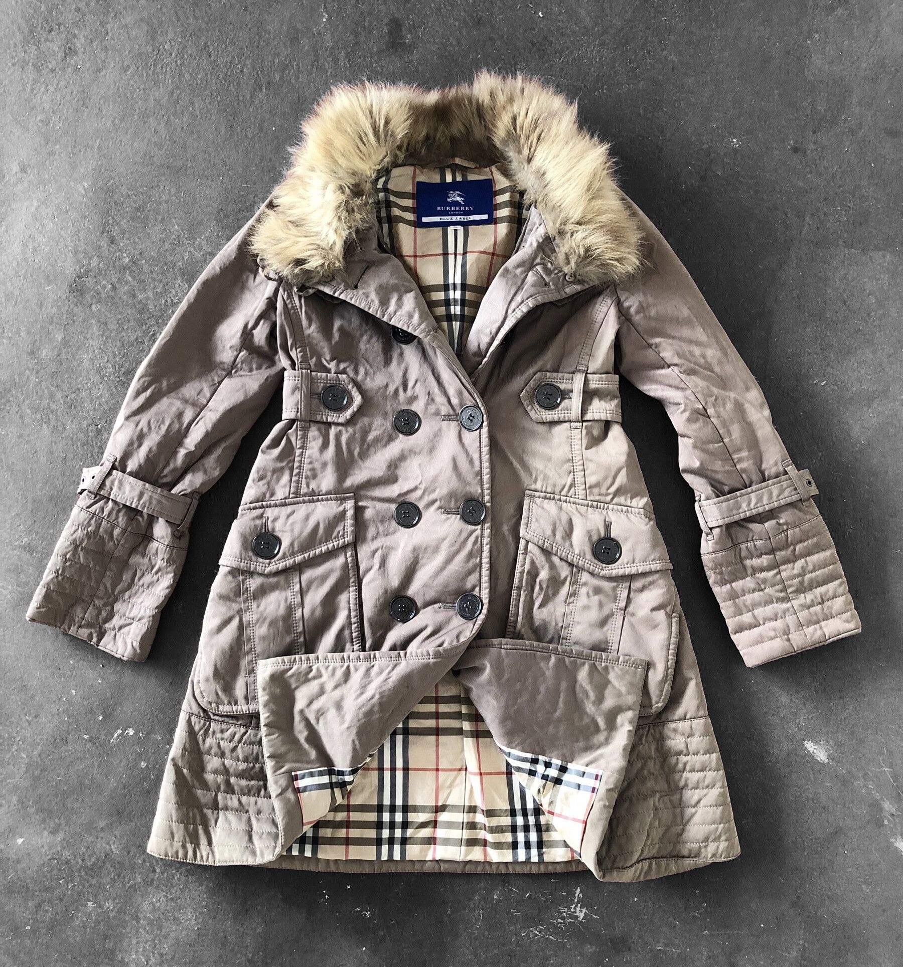 Burberry(バーバリー)Check Nylon-Twill Windbreaker Jacket 0400022109884_BLACKCHECK?wid=