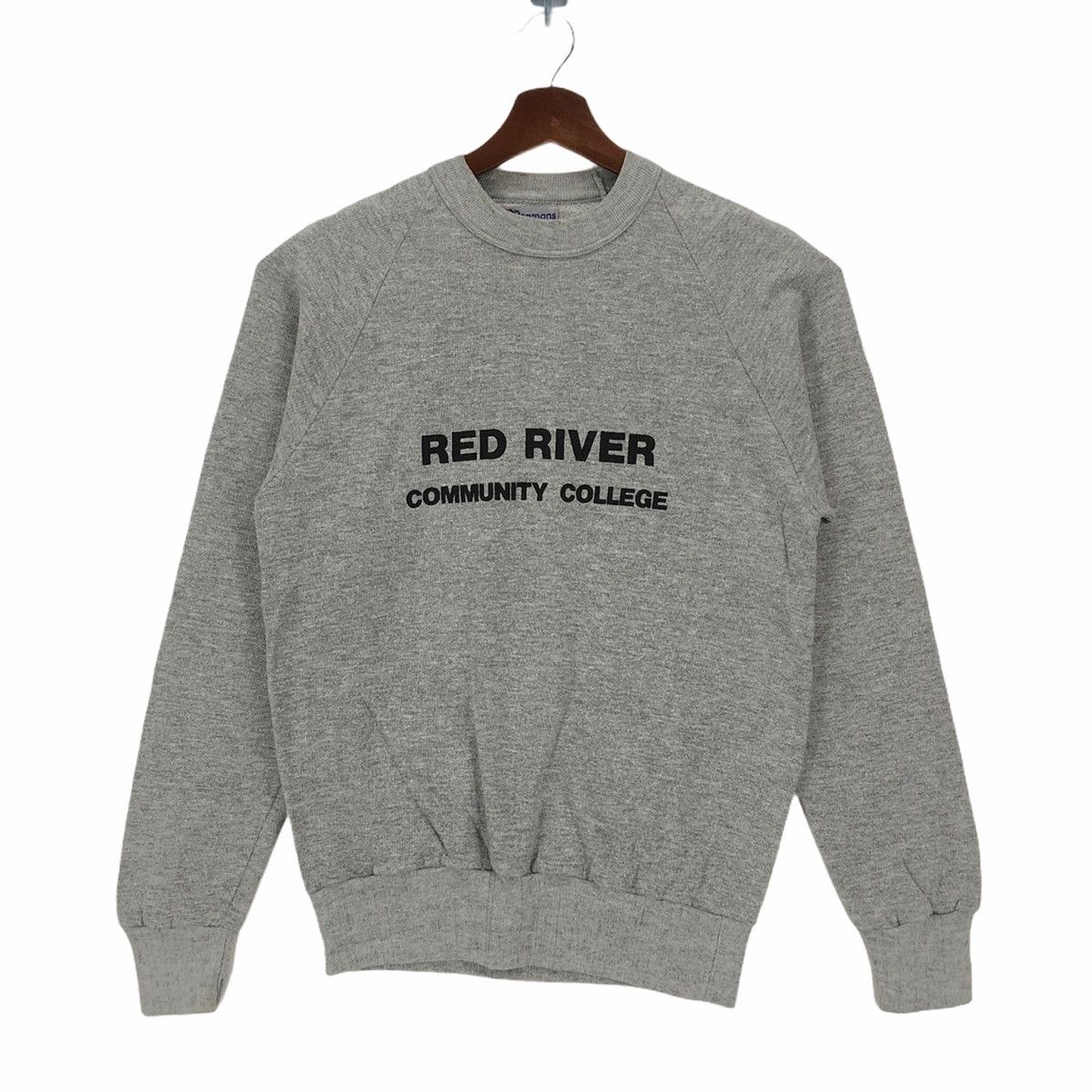 Public School × Vintage Vintage 80s Red River Community College Canada Crewneck Size US M / EU 48-50 / 2 - 1 Thumbnail