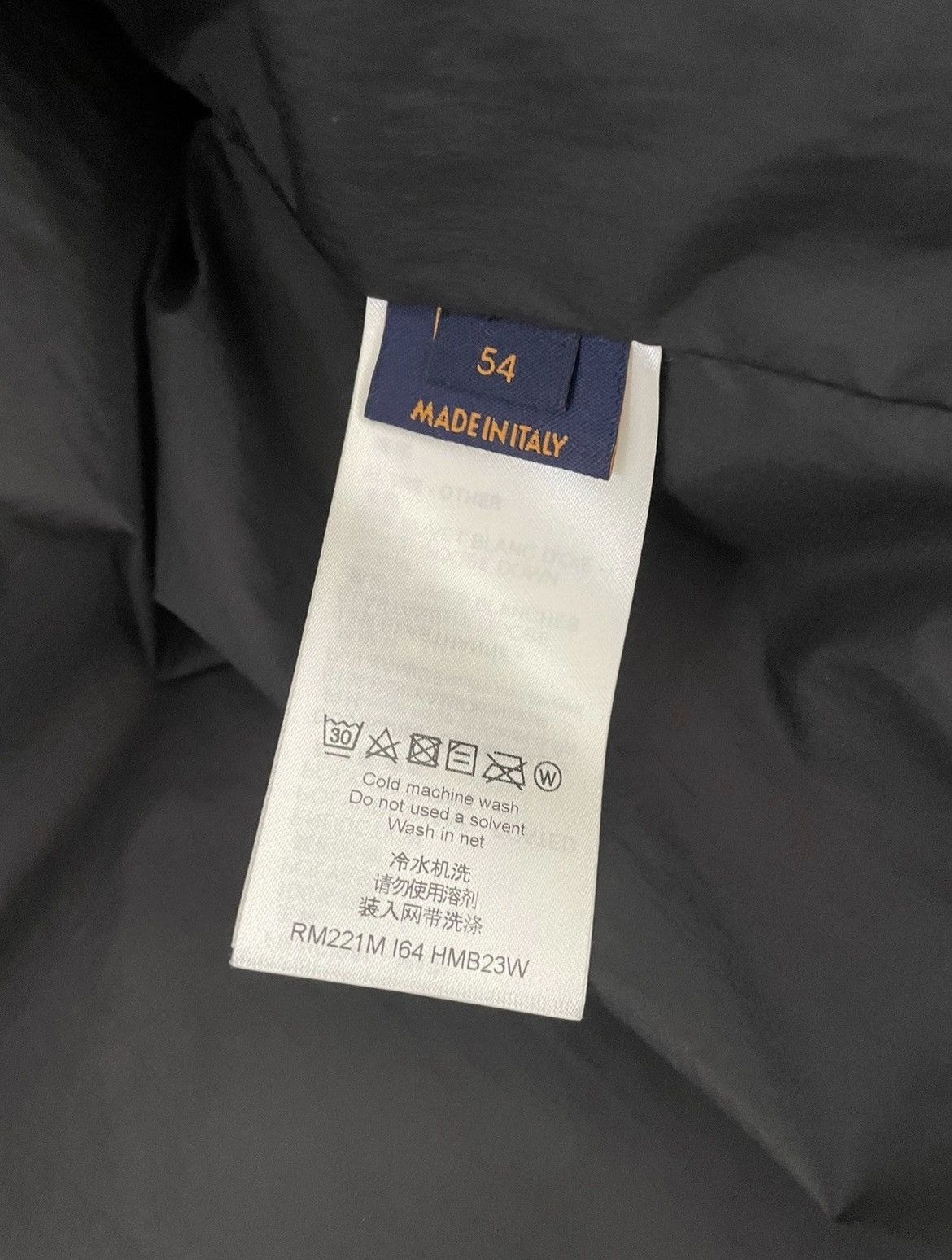 Louis Vuitton Louis Vuitton 2054 Heat Reactive Puffer Jacket Size US L / EU 52-54 / 3 - 14 Thumbnail