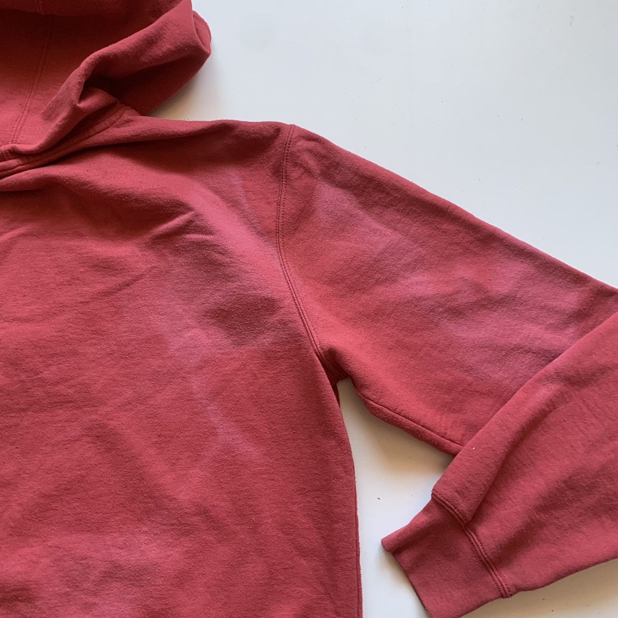 Reebok Vintage 2000s Sun Faded Blank Burgundy Pullover Hoodie Large Size US L / EU 52-54 / 3 - 4 Thumbnail