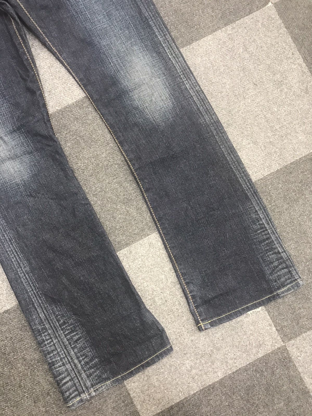 Edwin VERY RARE BOOTCUT EDWIN JAPAN BLUE TRIP JEANS Size US 30 / EU 46 - 5 Thumbnail