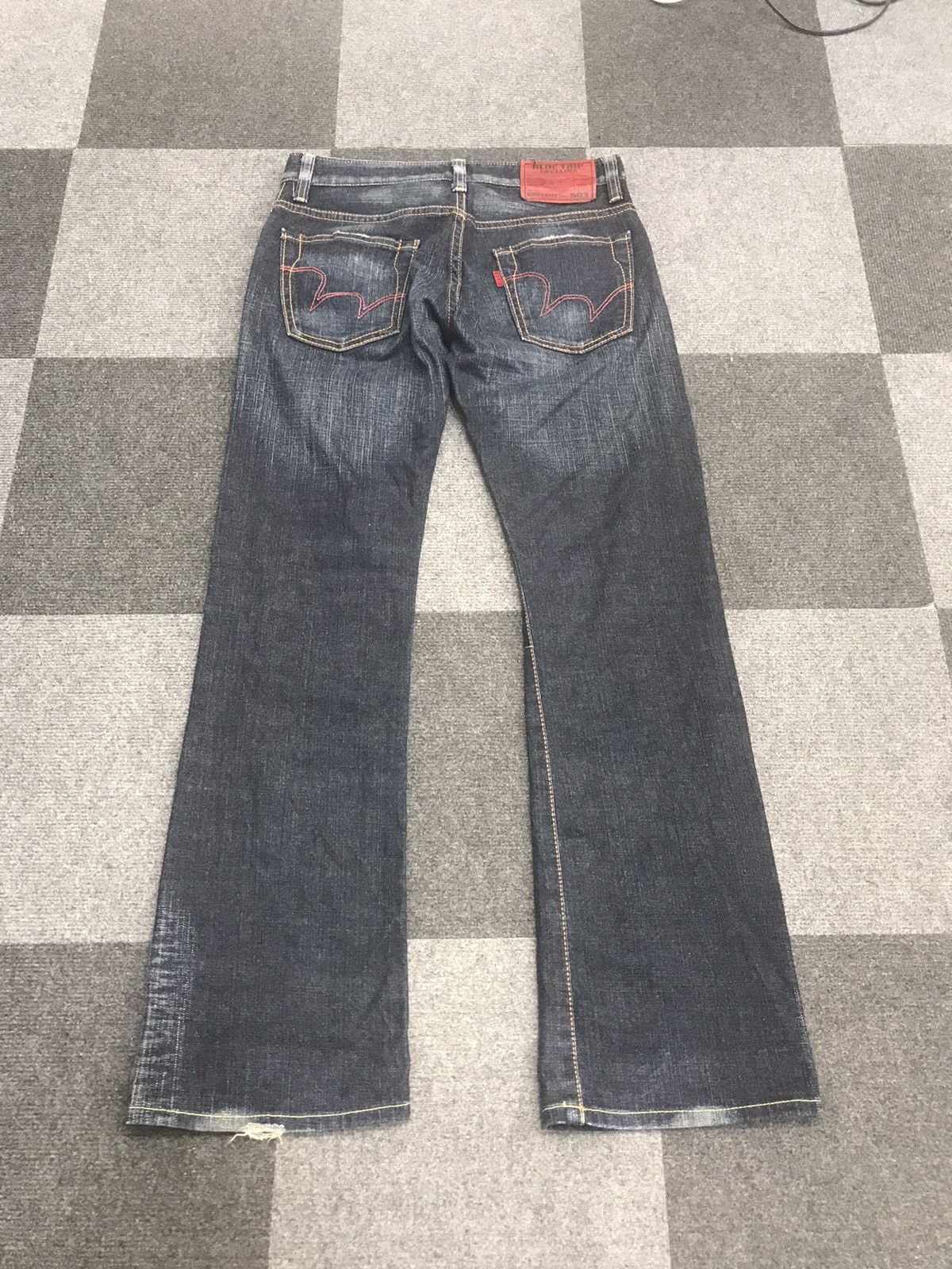 Edwin VERY RARE BOOTCUT EDWIN JAPAN BLUE TRIP JEANS Size US 30 / EU 46 - 9 Thumbnail