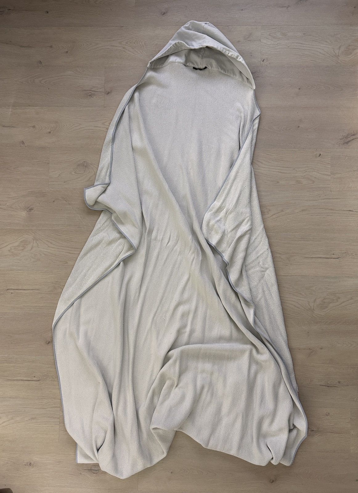 Raf Simons Raf Simons spring 2004 cape Size US XL / EU 56 / 4 - 1 Thumbnail