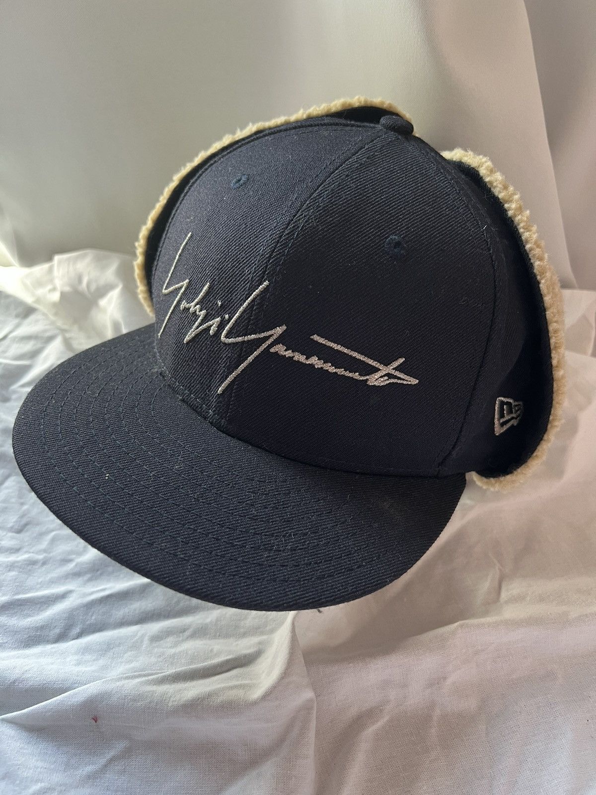 New Era × Yohji Yamamoto 🔥 Rare! Yohji Yamamoto x New Era Shearling Ear flap Cap Hat Size ONE SIZE - 3 Thumbnail