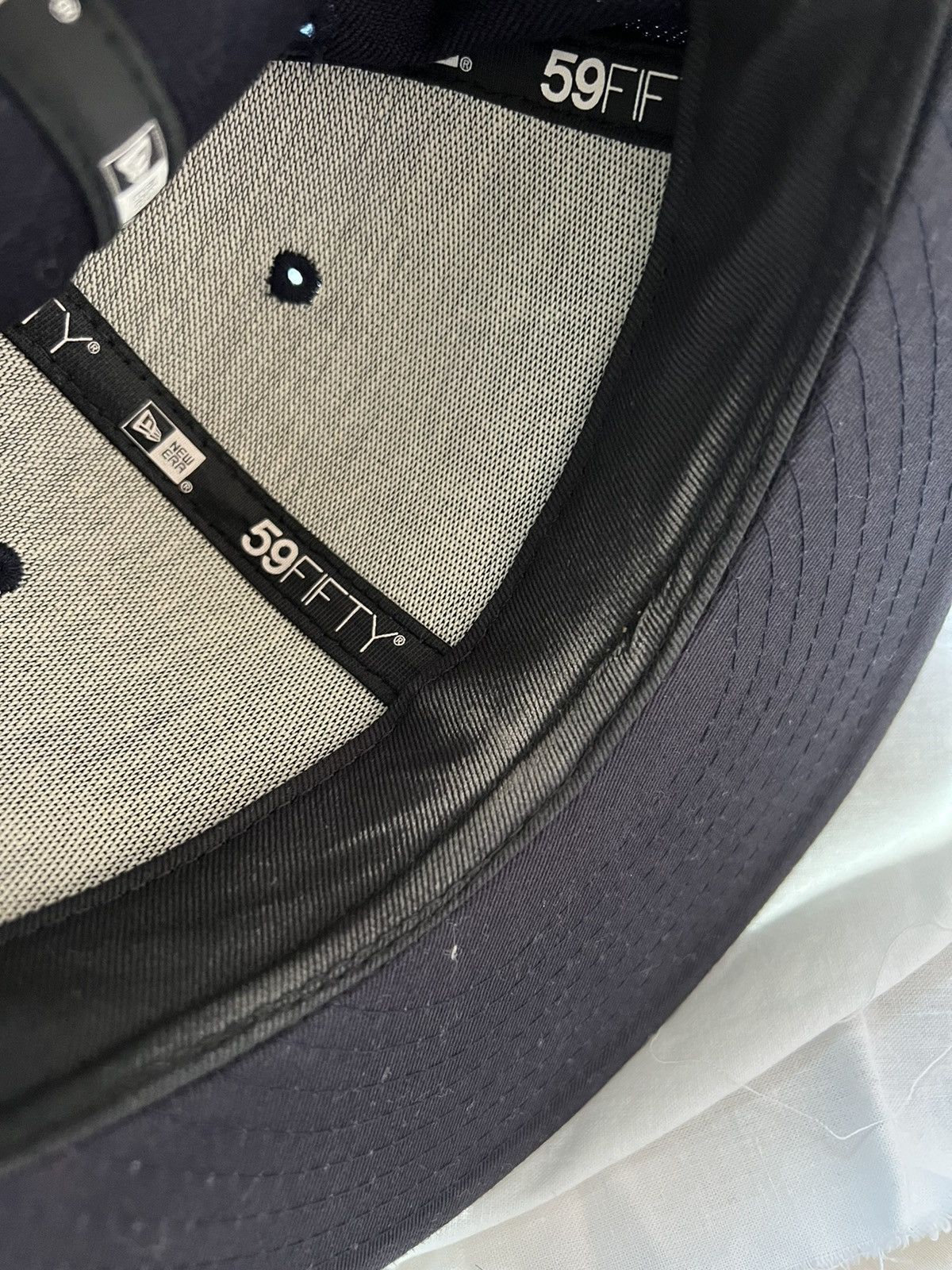 New Era × Yohji Yamamoto 🔥 Rare! Yohji Yamamoto x New Era Shearling Ear flap Cap Hat Size ONE SIZE - 8 Thumbnail