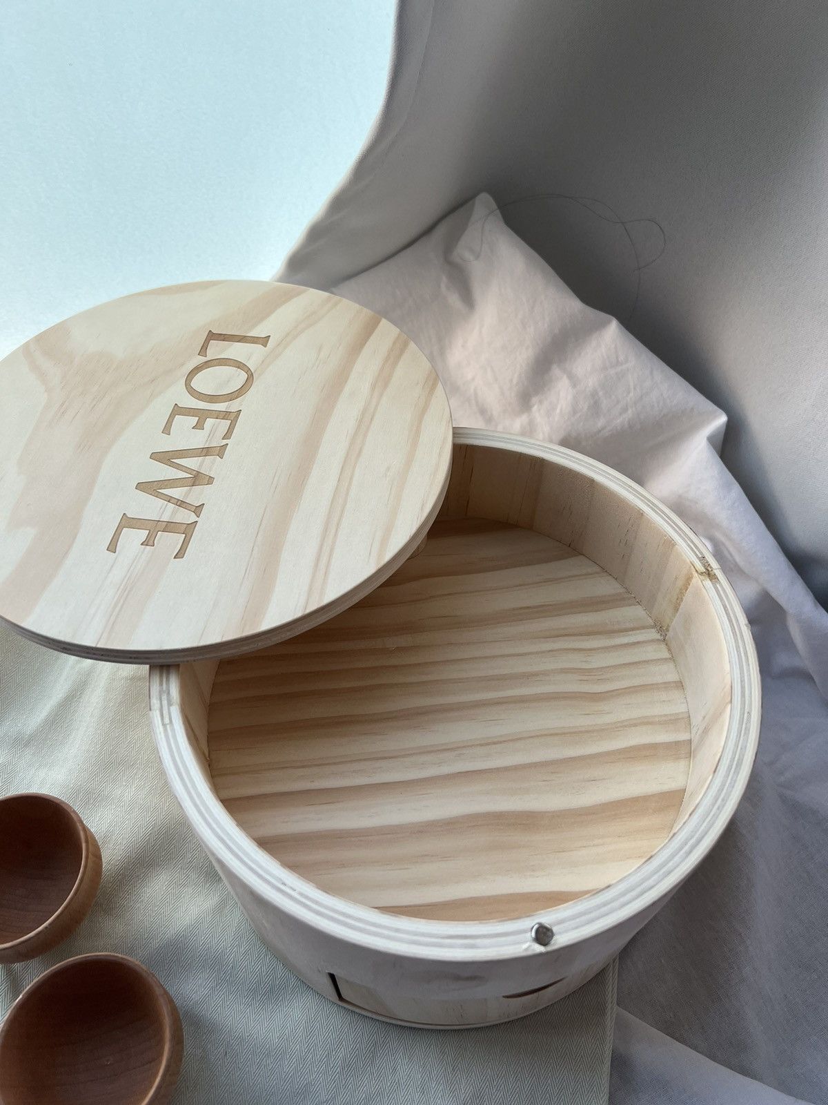 Loewe 🍵 Loewe VIP anagram wooden tea cup set storage jewelry box Size ONE SIZE - 6 Thumbnail