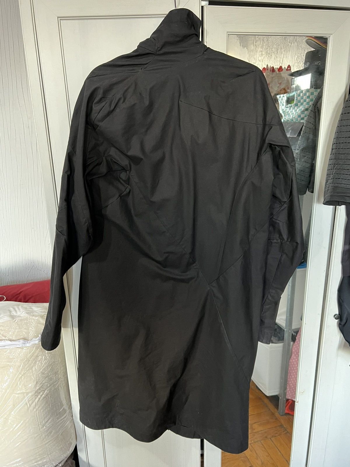 Leon Emanuel Blanck Leon Emanuel Blanck Lightweight Distortion Trench Coat Size US M / EU 48-50 / 2 - 8 Thumbnail