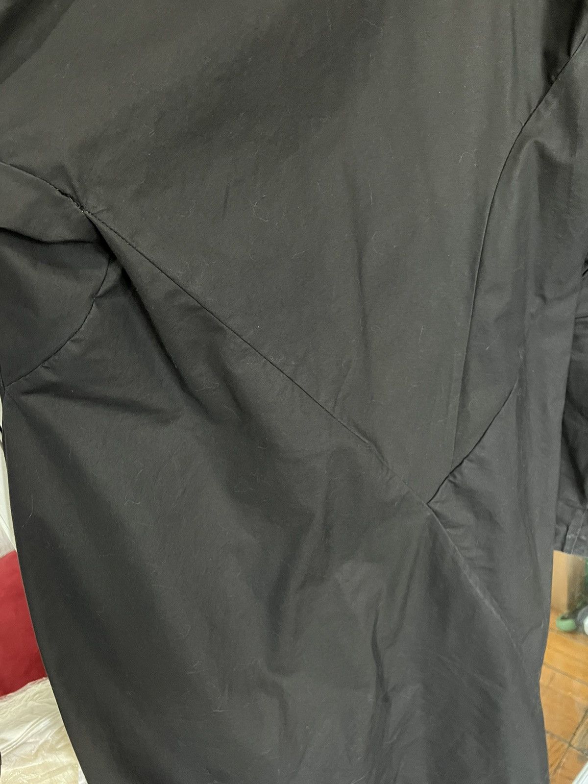 Leon Emanuel Blanck Leon Emanuel Blanck Lightweight Distortion Trench Coat Size US M / EU 48-50 / 2 - 9 Thumbnail