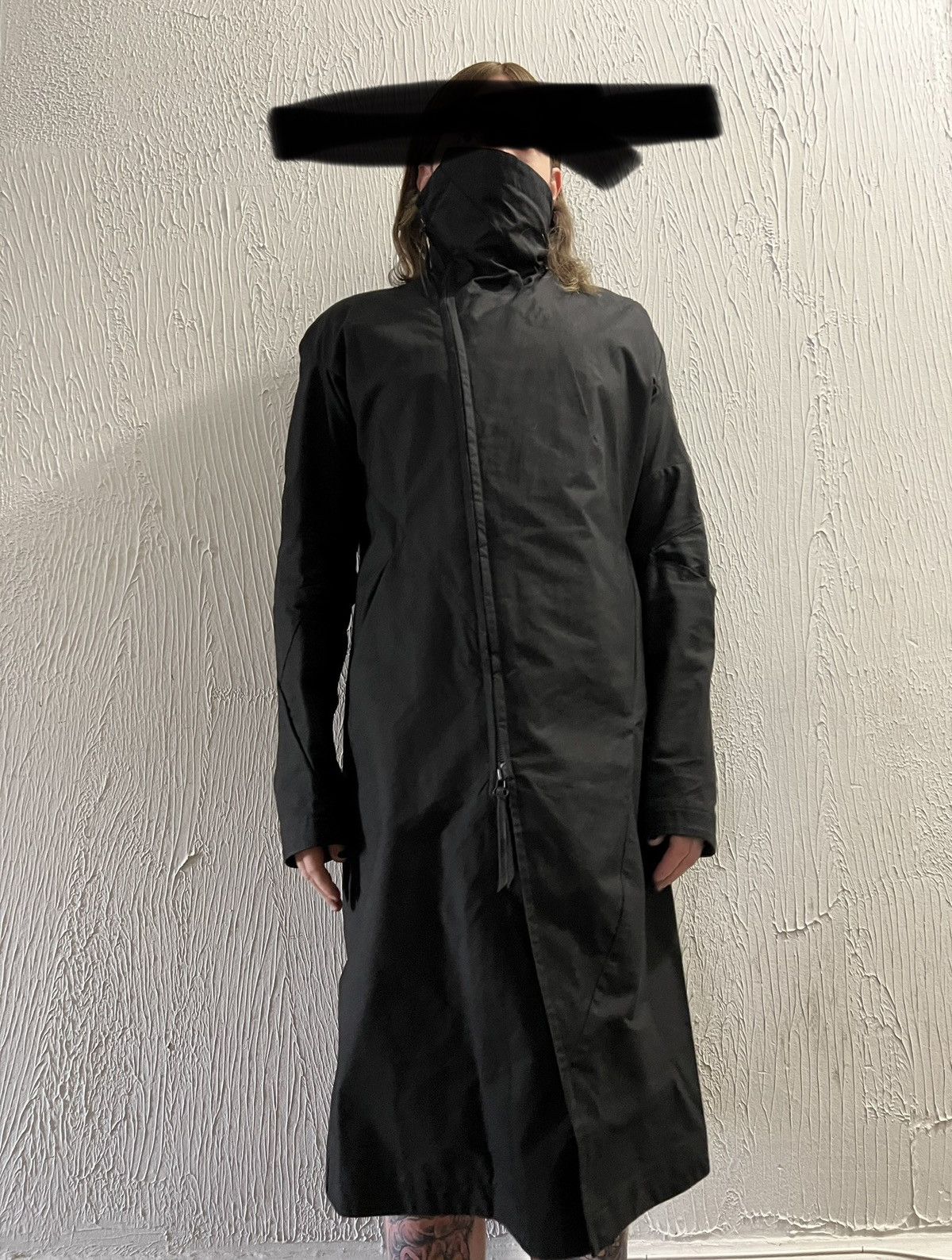 Leon Emanuel Blanck Leon Emanuel Blanck Lightweight Distortion Trench Coat Size US M / EU 48-50 / 2 - 2 Thumbnail