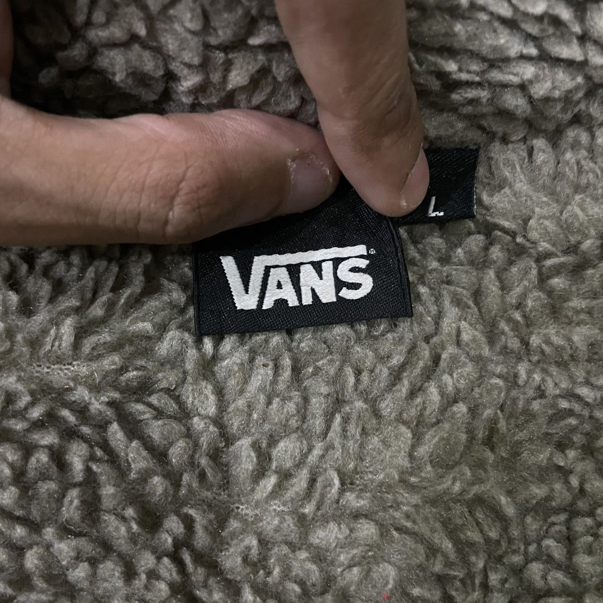 Vans Vans Corduroy Sherpa Fleece Buttons Jacket Size US L / EU 52-54 / 3 - 17 Thumbnail