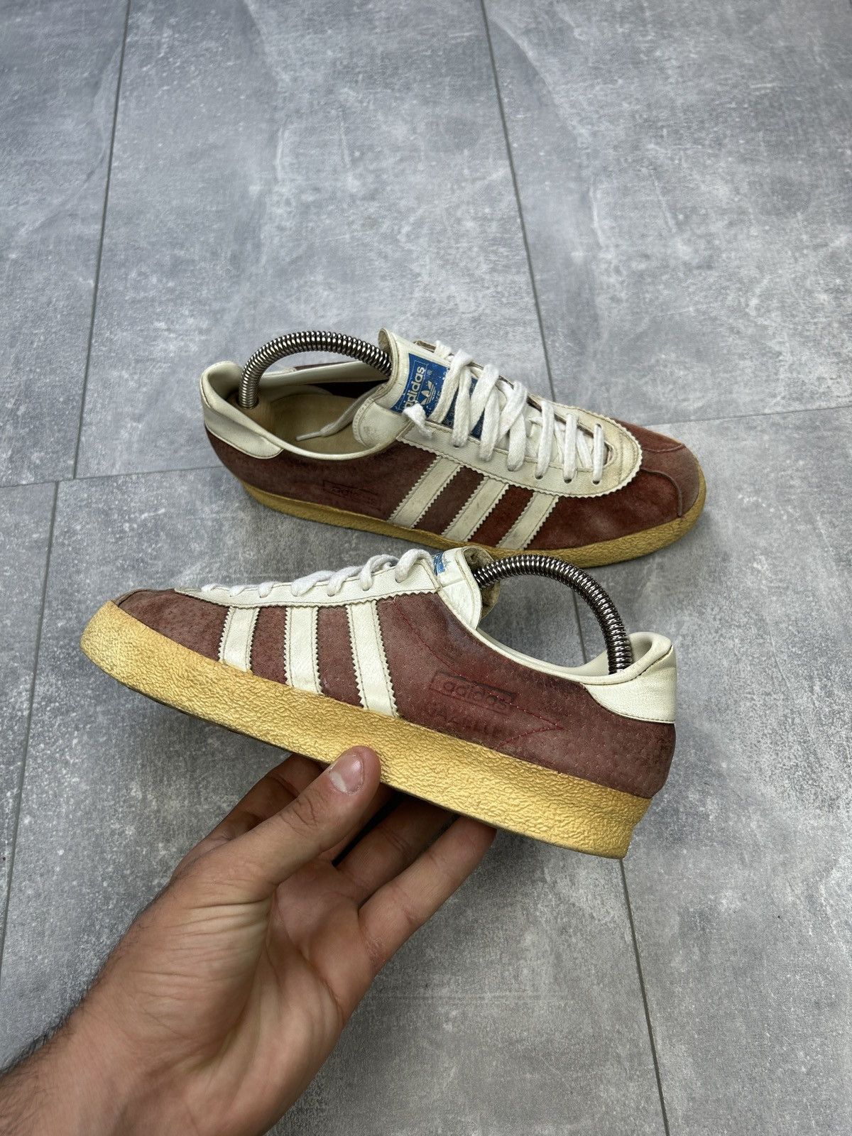 Adidas best sale gazelle 1980