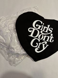 Girls Don't Cry Heart Keychain Red - FW19 - US