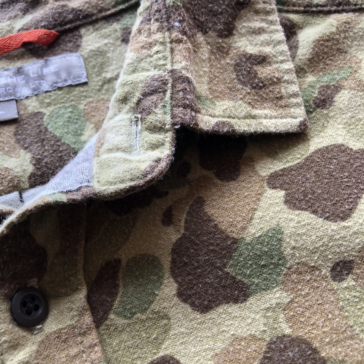 United Arrows Vintage Frogskin Camouflage Shirts by United Arrow Size US M / EU 48-50 / 2 - 8 Thumbnail
