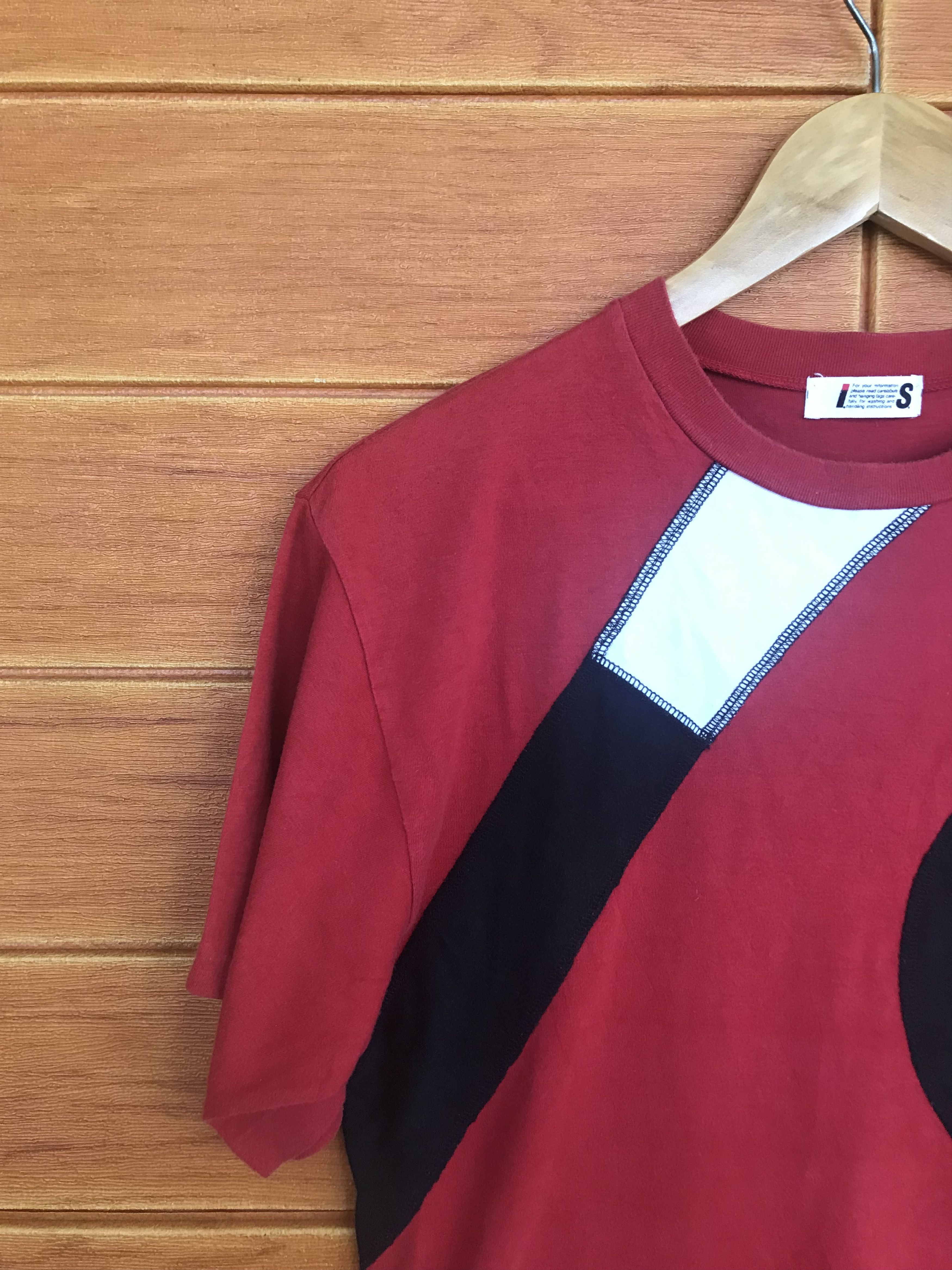 Issey Miyake Issey Miyake Tsumori Chisato IS Big Logo Patchwork T-Shirt Size US M / EU 48-50 / 2 - 3 Thumbnail